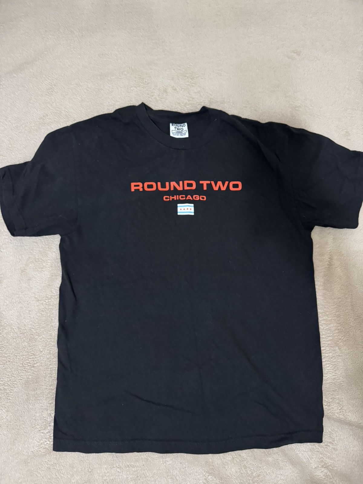 Other Round Two Chicago Shirt Size US L / EU 52-54 / 3 - 1 Preview