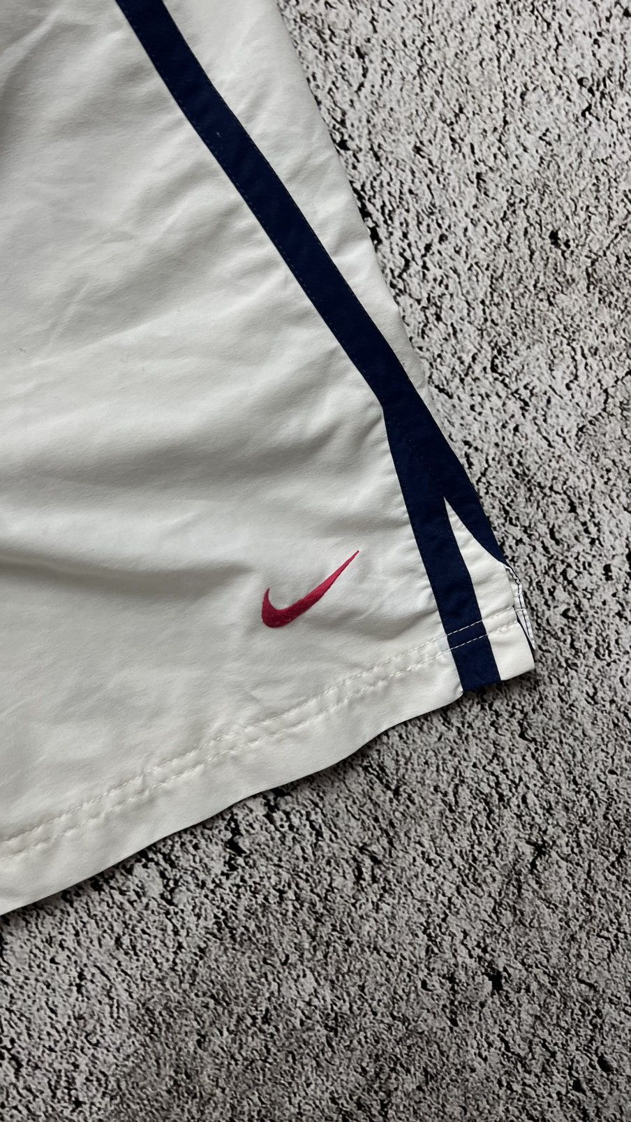 Nike 1998-2000 FC Arsenal London Gunners vintage nike shorts Size US 32 / EU 48 - 3 Thumbnail