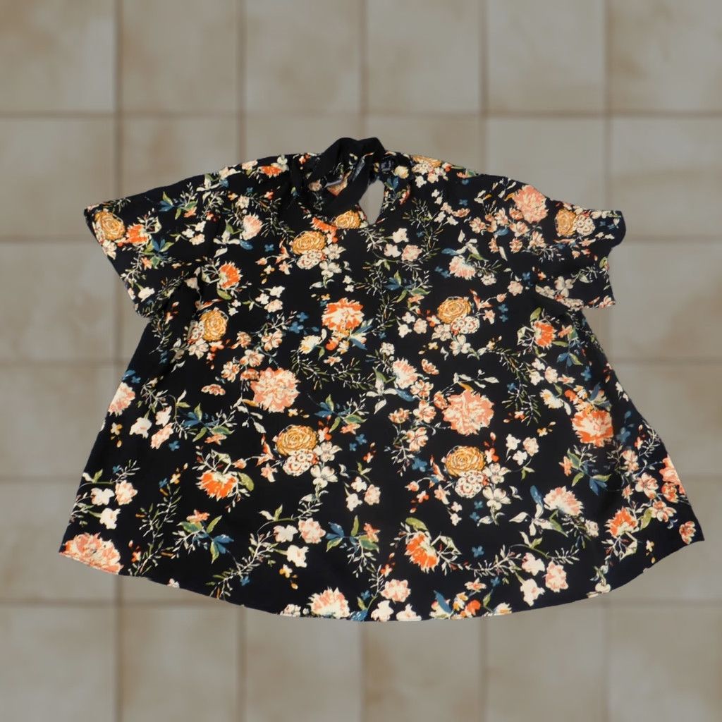 Vintage Atmosphere Blouse Womens 10 Black Floral pullover Size L / US 10 / IT 46 - 1 Thumbnail