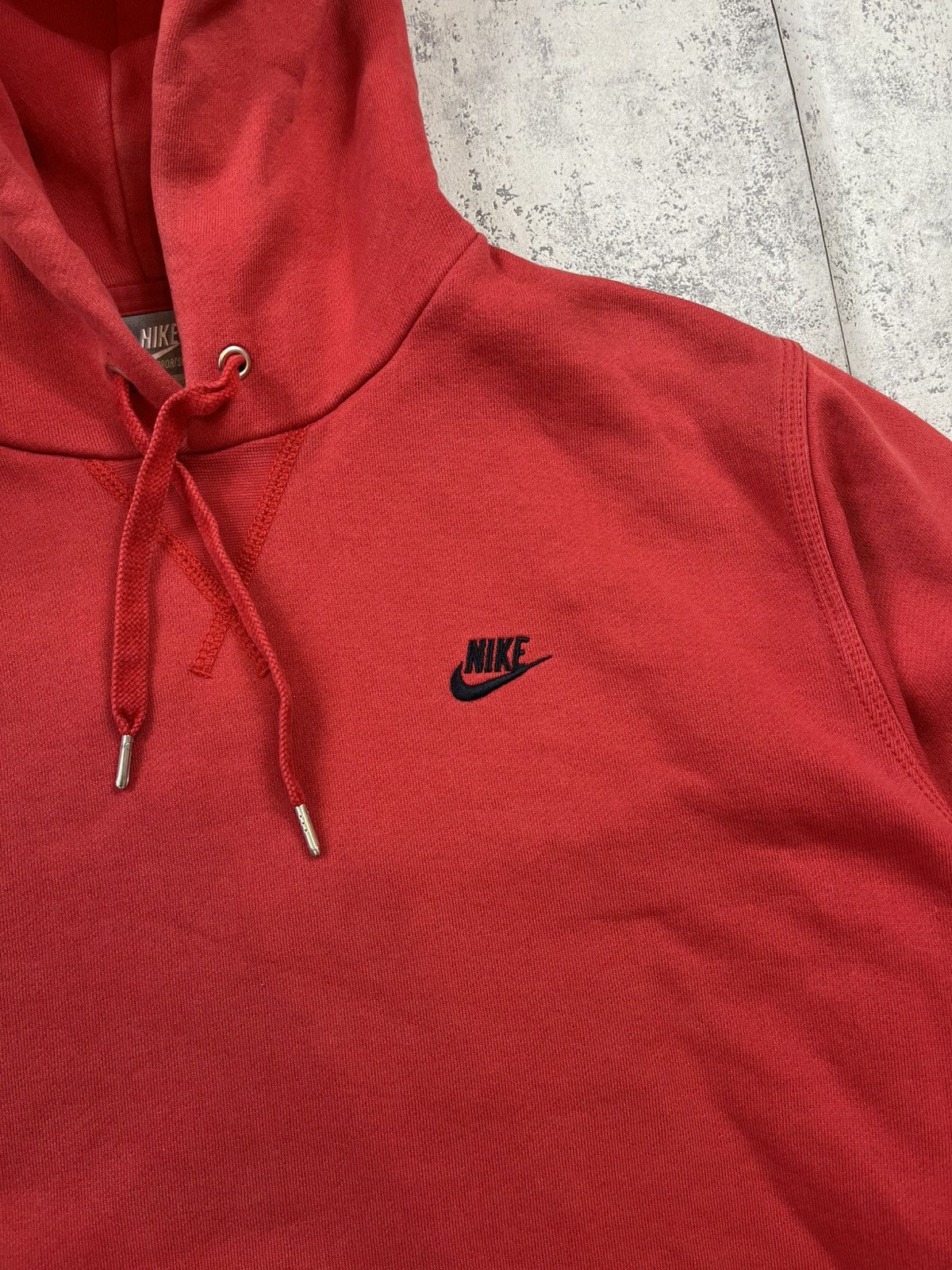 Nike 90’s NIKE RETRO SUNFADED BASIC SWOOSH LOGO Y2K HOODIE Size US M / EU 48-50 / 2 - 2 Thumbnail