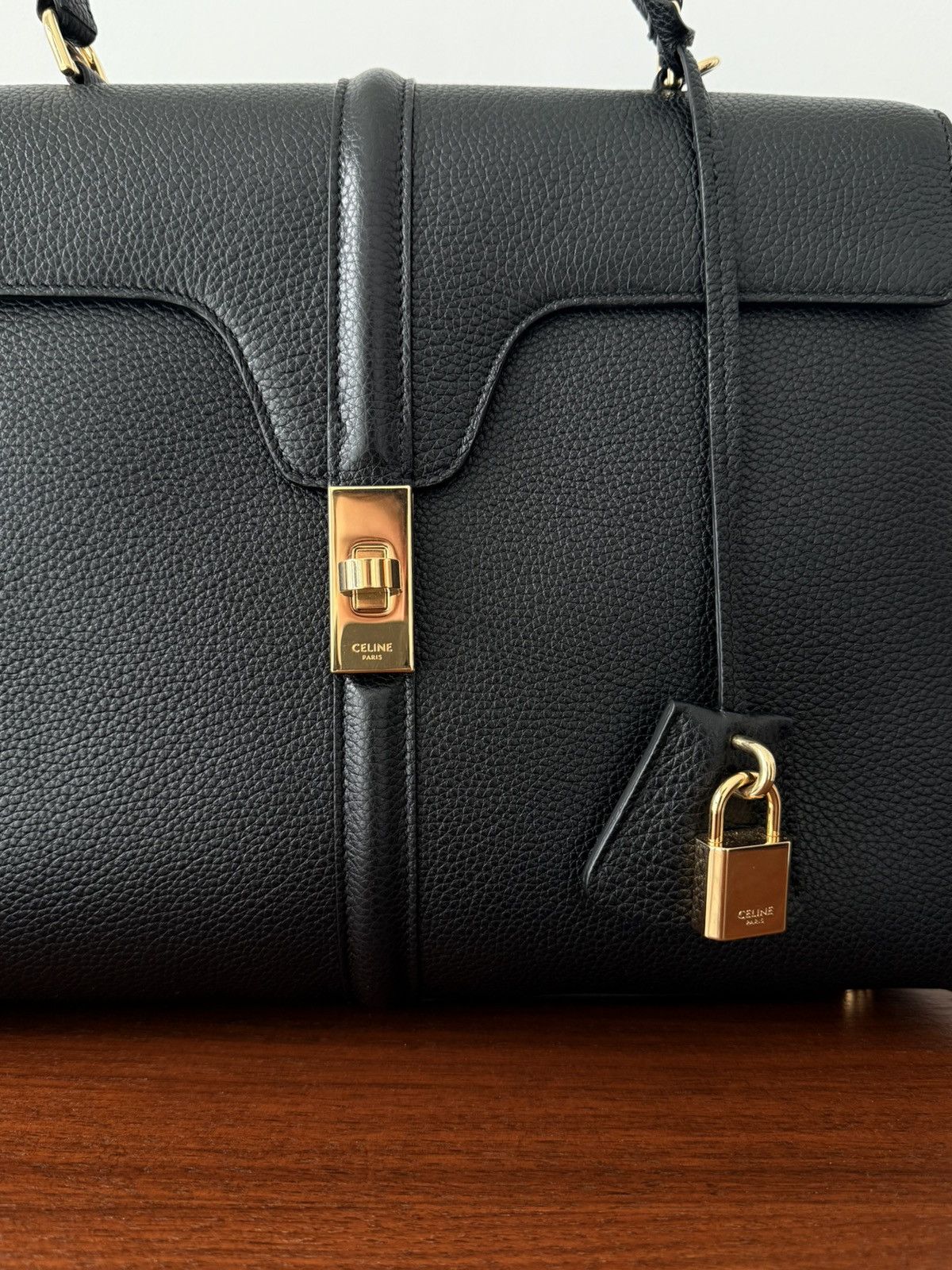 Celine Classic 16 Bag in Grained Calfskin Size ONE SIZE - 2 Thumbnail