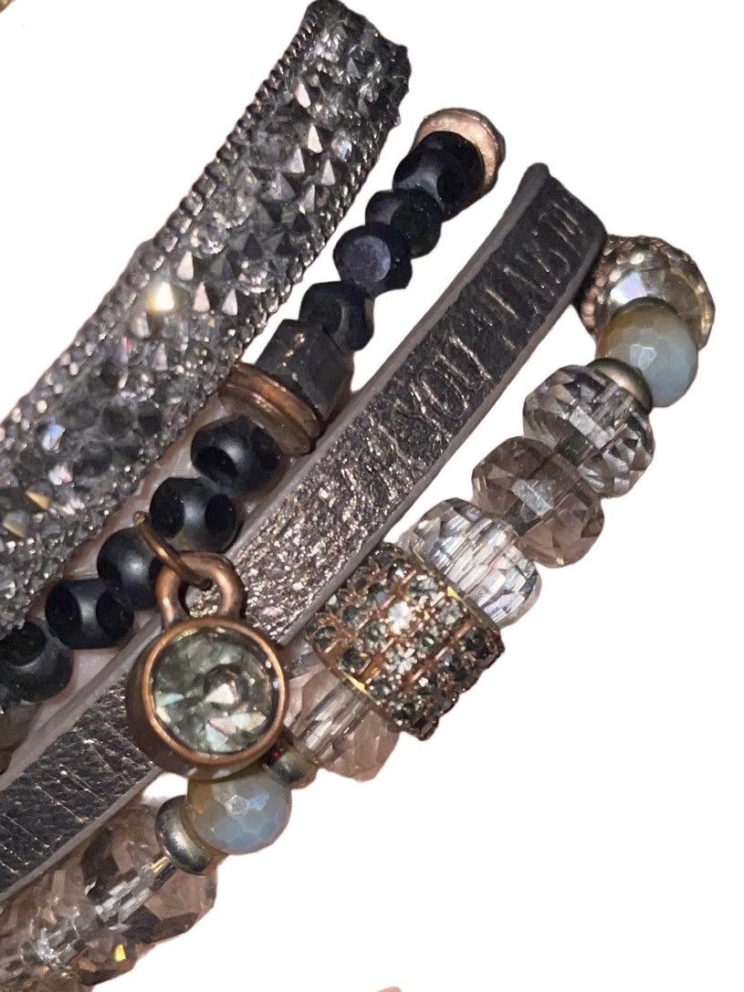 Vintage Good Work(S) Four Strand Bling Bracelet Size ONE SIZE - 17 Thumbnail
