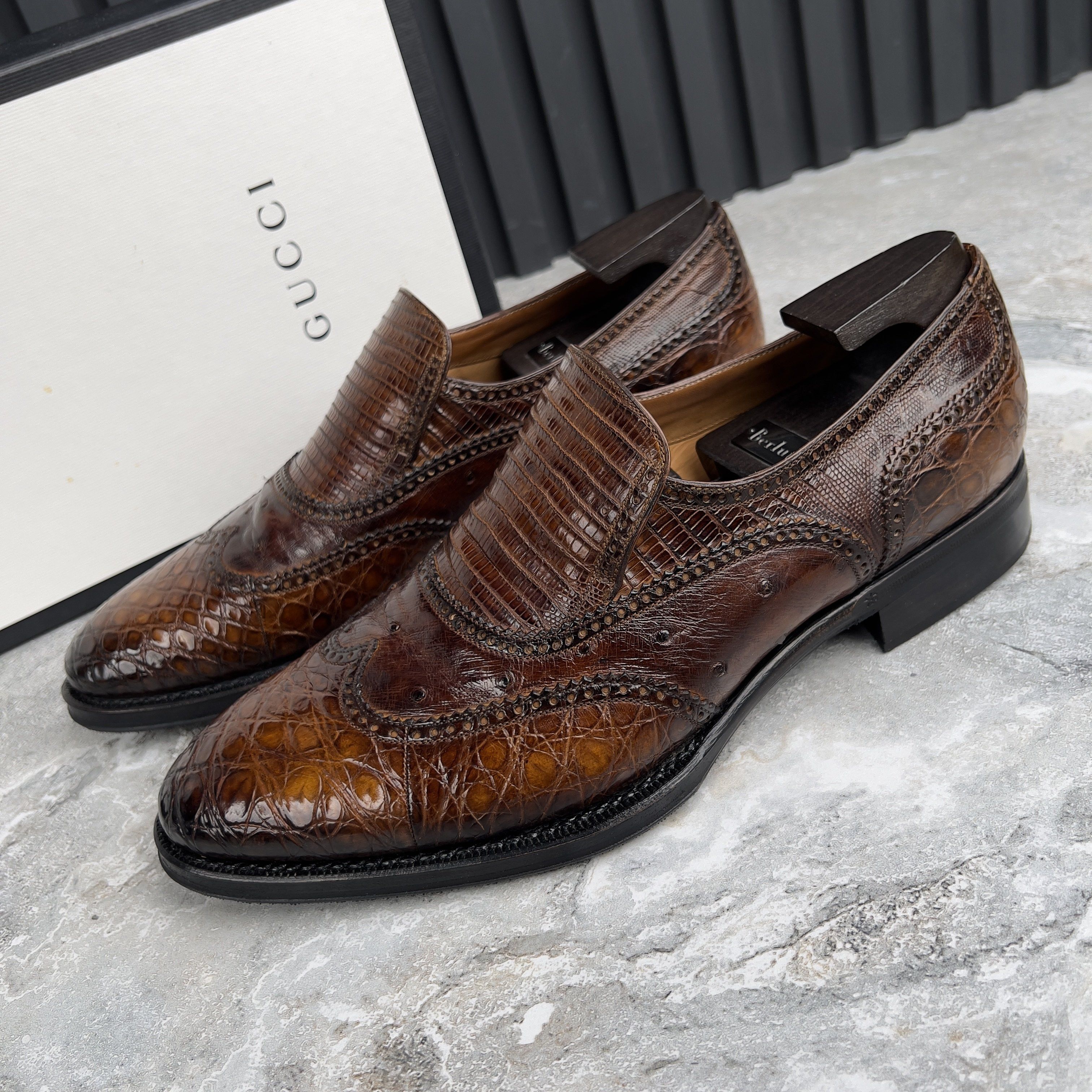 Gucci Gucci MTO Dress Loafers Crocodile Lizard Ostrich Leather Size US 8.5 / EU 41-42 - 1 Thumbnail