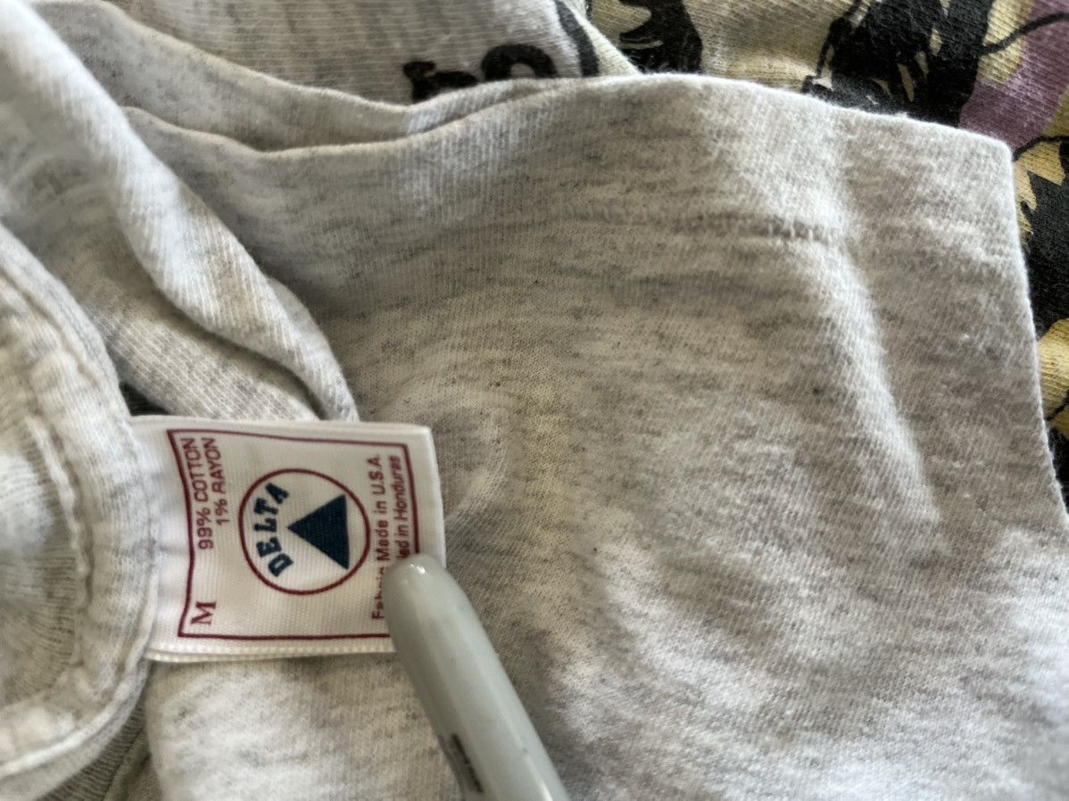 Champion 3 vintage 90s location bundle voyageur army longsleeve b5 md Size US M / EU 48-50 / 2 - 4 Thumbnail