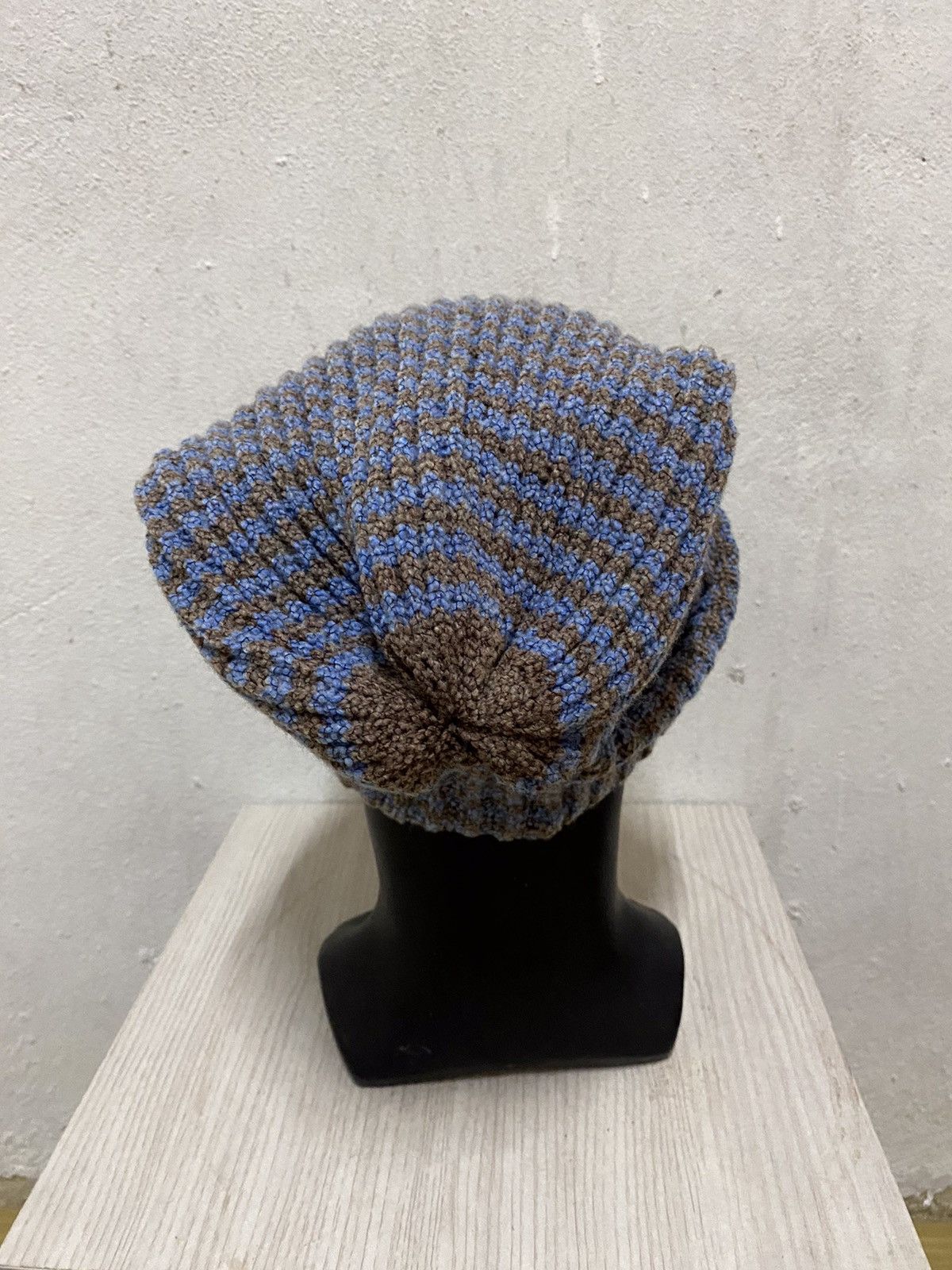 Invicta Invicta Plain Beanie Hat Size ONE SIZE - 5 Thumbnail