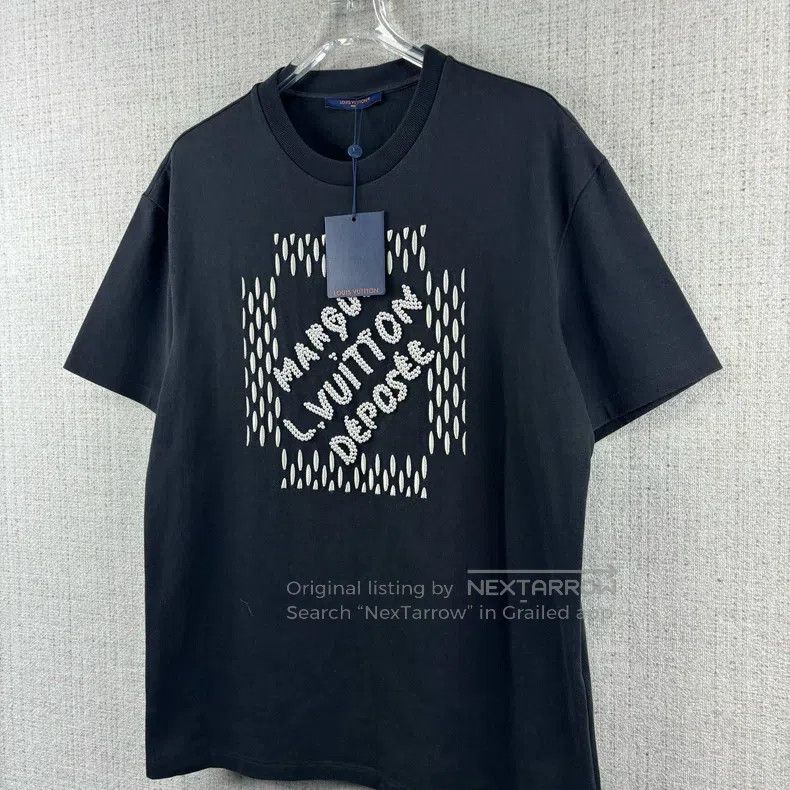 Louis Vuitton Louis Vuitton SS24 Letter Beaded Embroidered Crew Neck Sho Size US XL / EU 56 / 4 - 2 Thumbnail
