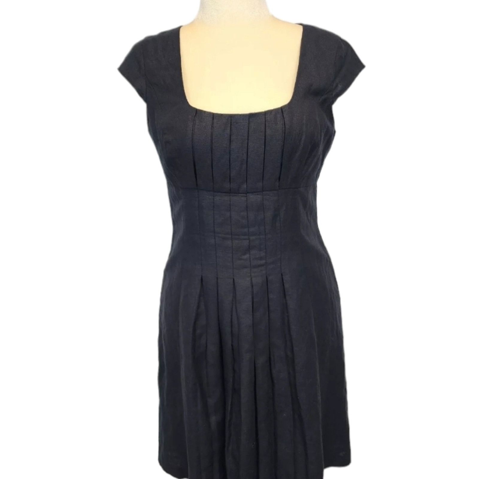 Calvin Klein Calvin Klien Red Linen pleated fit and flare dress 8 Size M / US 6-8 / IT 42-44 - 10 Thumbnail