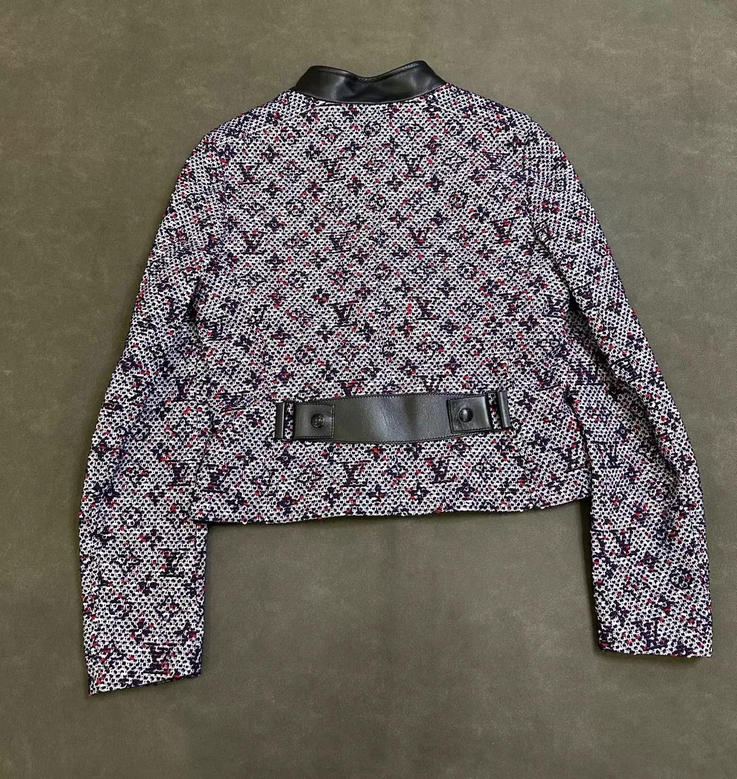 Louis Vuitton LV Full Logo Wool Blend Leather Trim Jacket 36 HCQ Size XS / US 0-2 / IT 36-38 - 2 Thumbnail