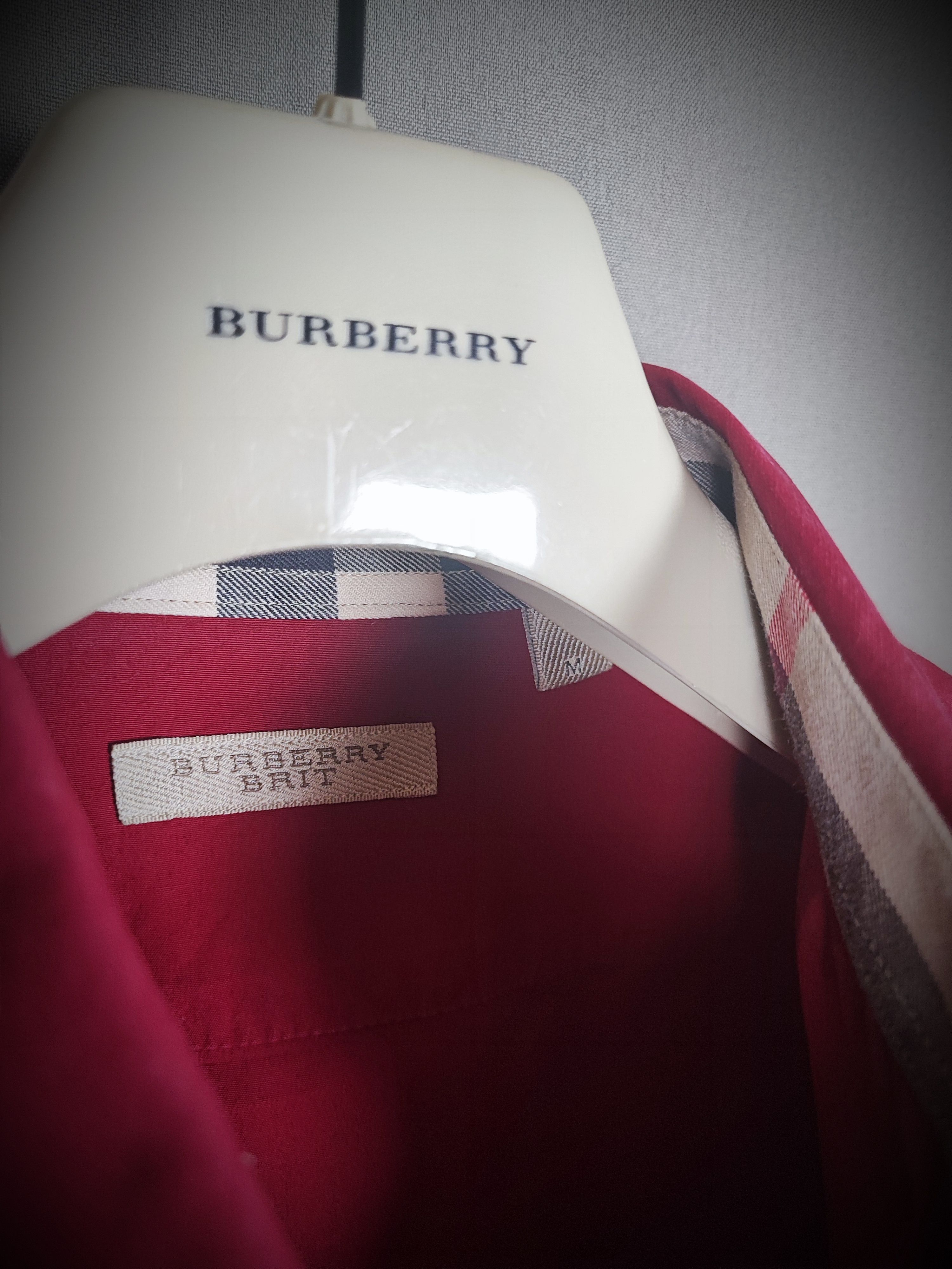 Burberry Rare Burberry shirt size M Bordeaux Size US M / EU 48-50 / 2 - 2 Thumbnail
