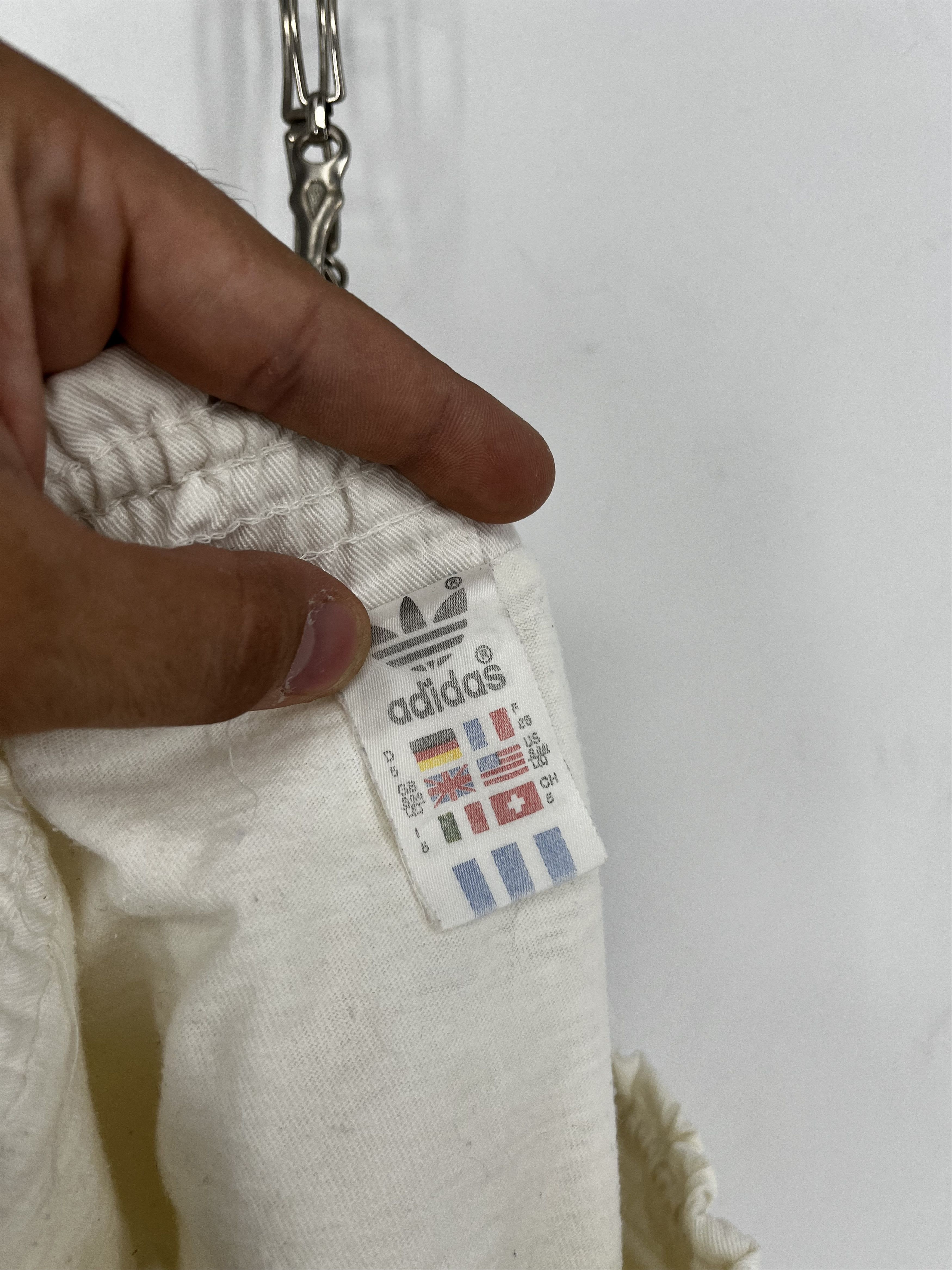 Adidas Vintage short adidas Mede in Yugoslavia Y2K White Size US M / EU 48-50 / 2 - 9 Thumbnail