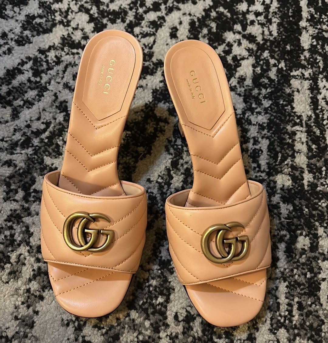 Gucci Gucci Women’s Double G Slide Sandal size 38.5 Size US 8.5 / IT 38.5 - 2 Thumbnail