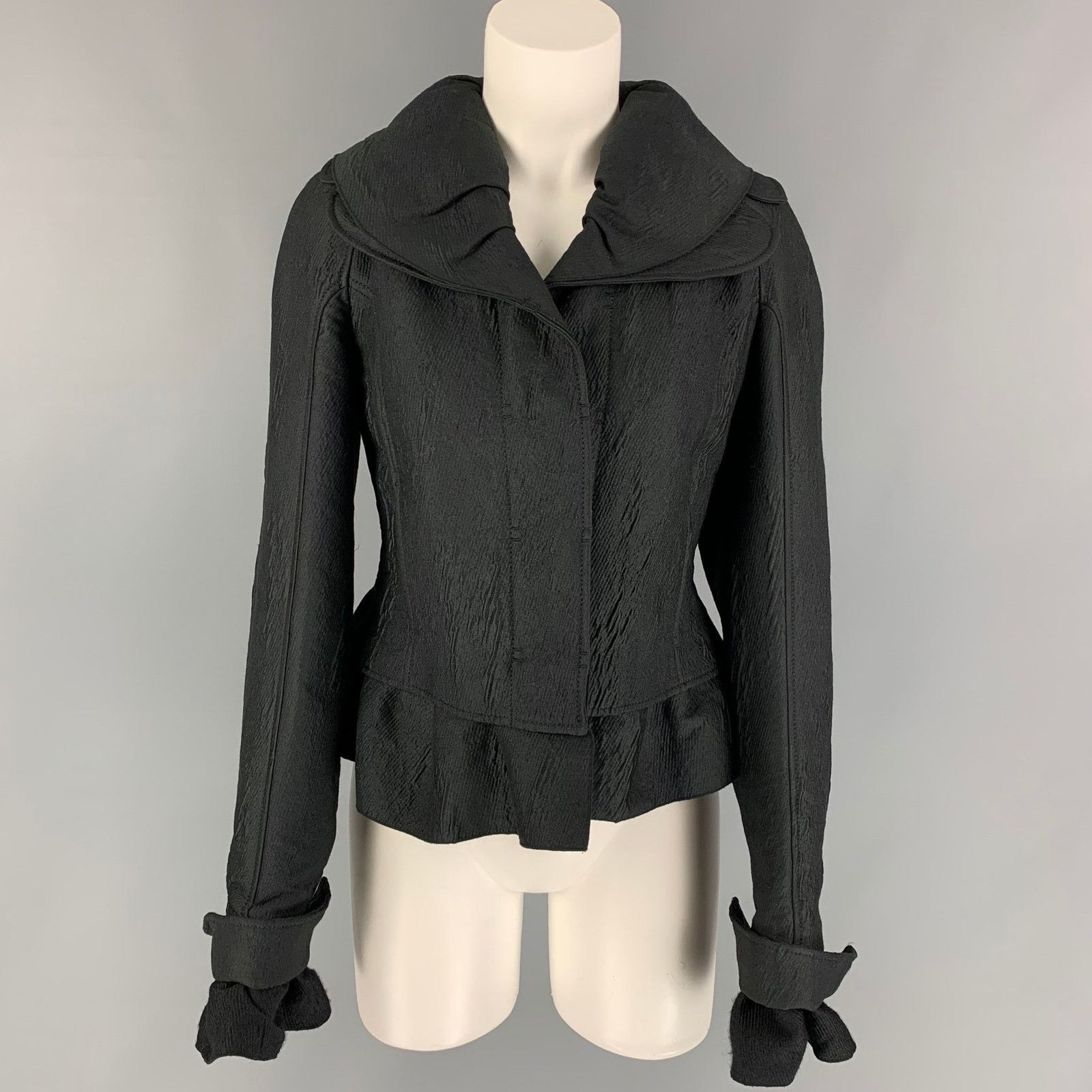 Rochas ROCHAS Size 4 Black Textured Wool Peplum Jacket Size S / US 4 / IT 40 - 1 Thumbnail