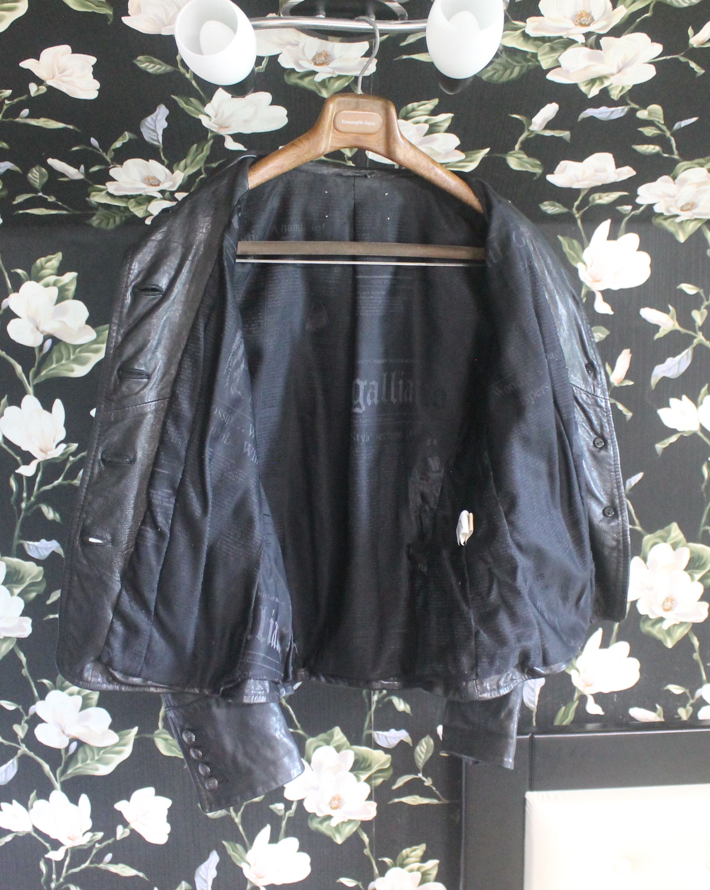 John Galliano Vintage John Galliano Leather Jacket Size XXS / US 00 / IT 34 - 5 Thumbnail