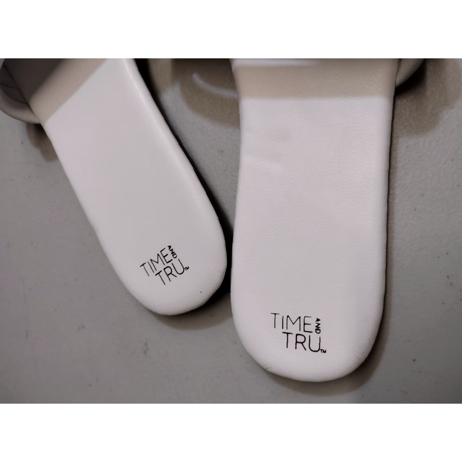 Vintage Time And Tru Women White Multi-Band Slide Flat Sandals Memory Foam Size 11 Size US 11 / IT 41 - 6 Thumbnail
