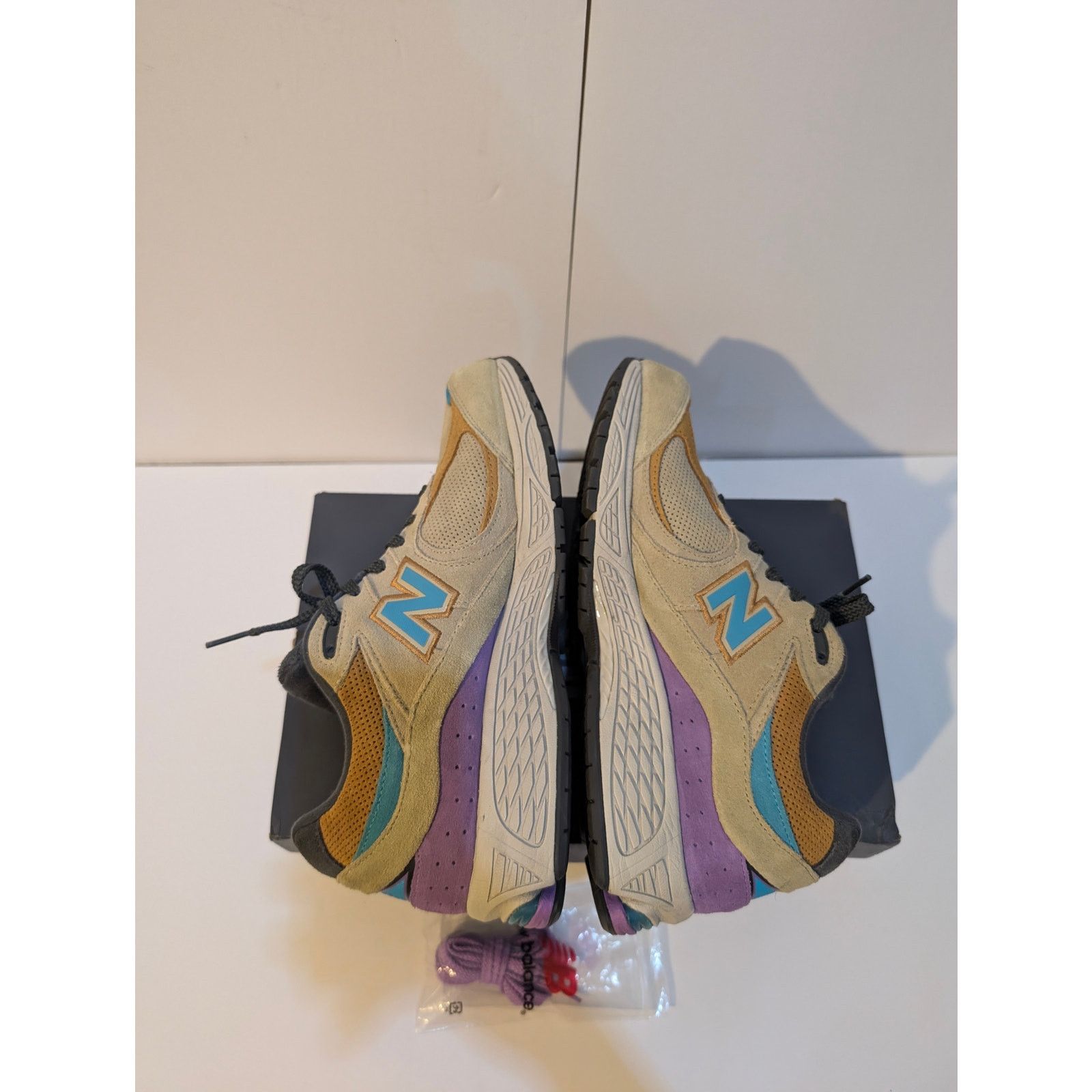 New Balance New Balance x J. Crew 2002R Rain Cloud/Prism Purple Incense Size US 9.5 / EU 42-43 - 5 Thumbnail