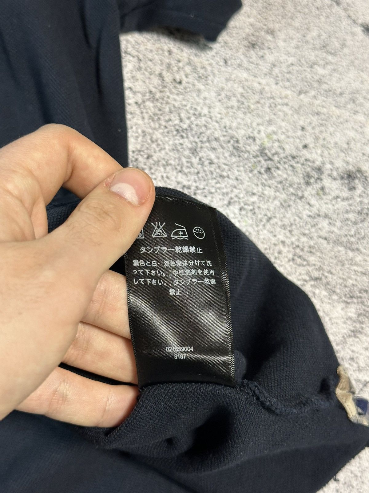 Aquascutum Vintage Aquascutum Longsleeve Black Logo Fit Size US L / EU 52-54 / 3 - 10 Thumbnail