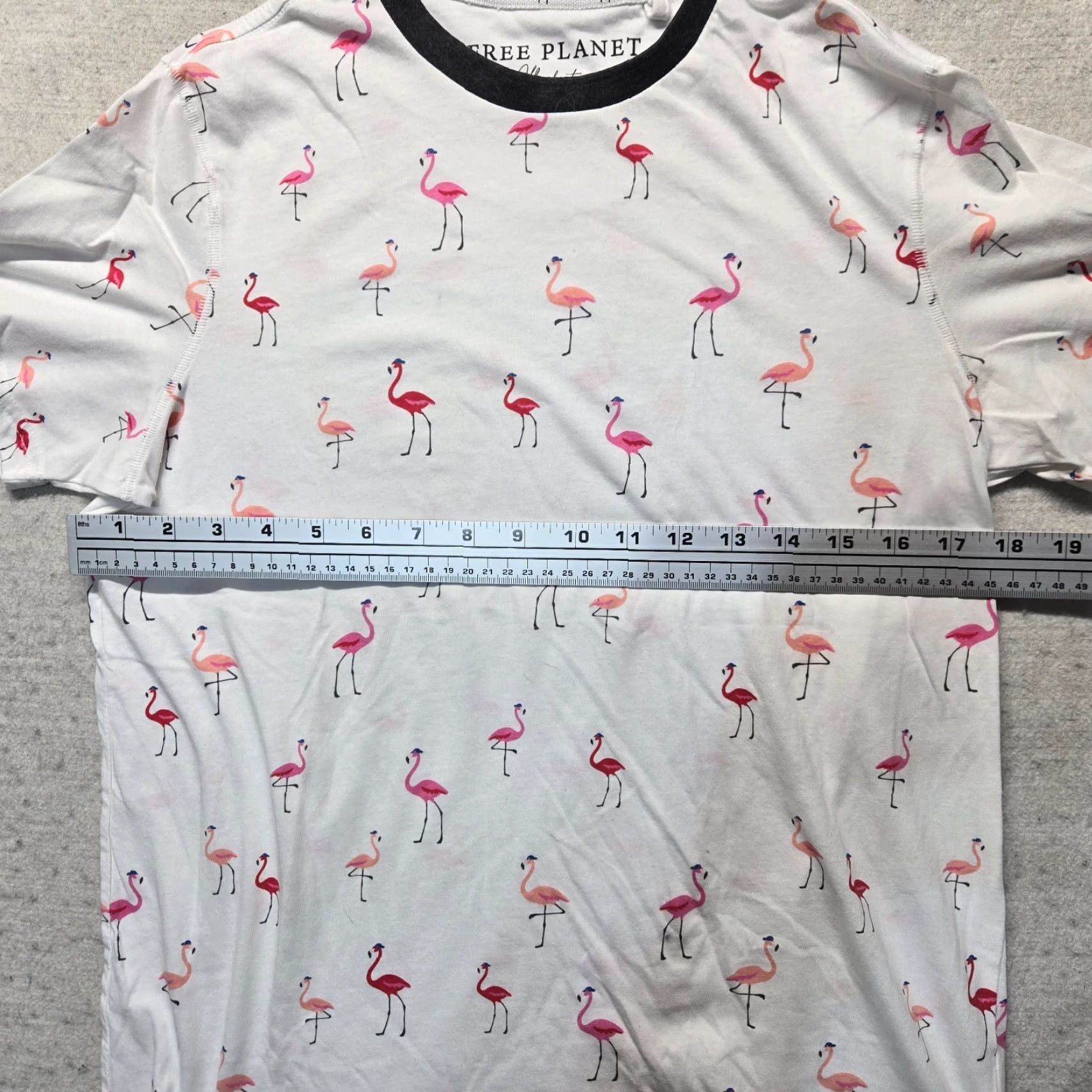 Vintage Free Planet Shirt Women White All Over Flamingos Short Sleeve Adult Small XS? Size S / US 4 / IT 40 - 4 Thumbnail