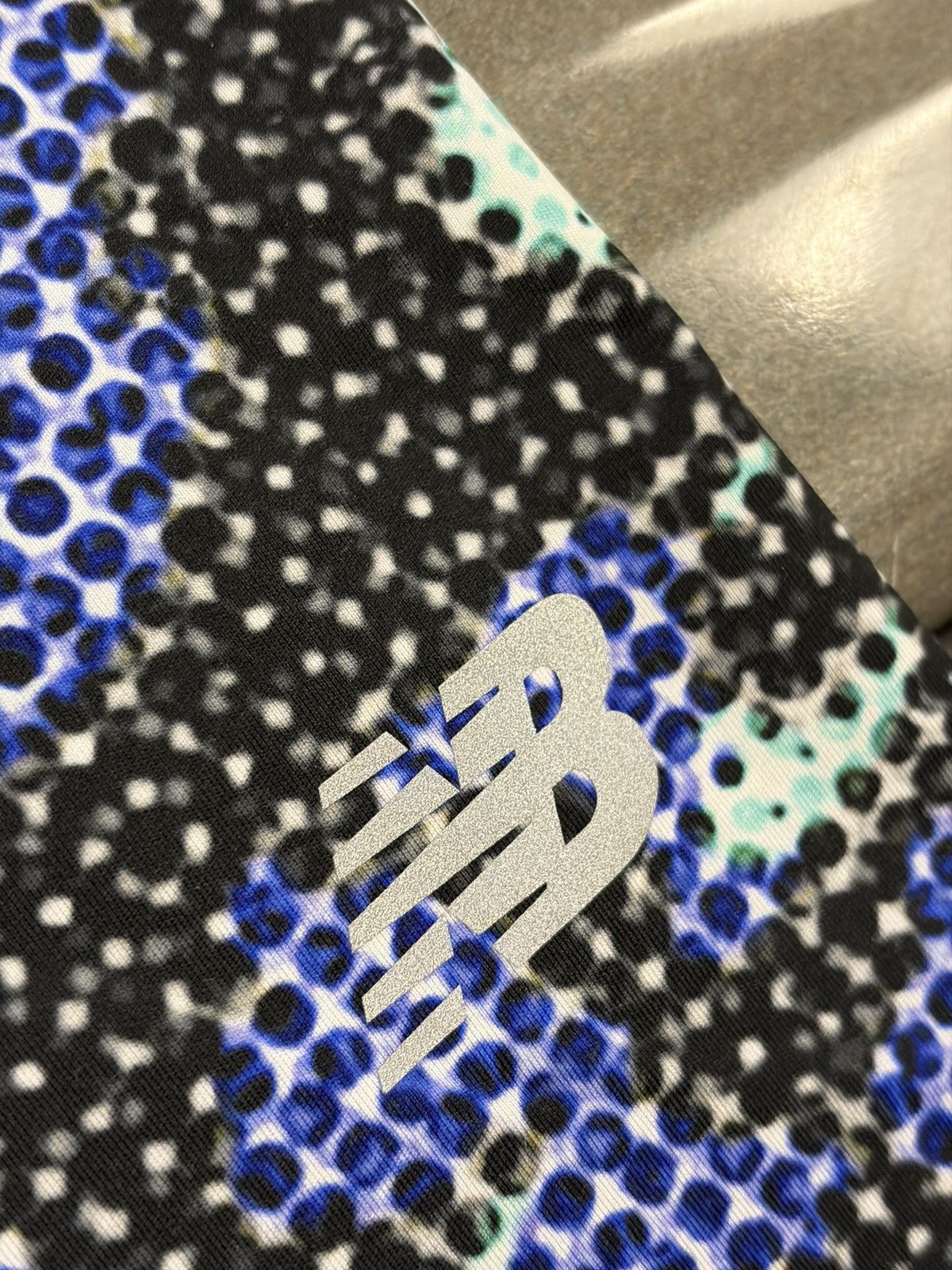 New Balance New Balance Leggings Womens XS Blue Multicolor Yoga Leggings Size 22" - 4 Thumbnail