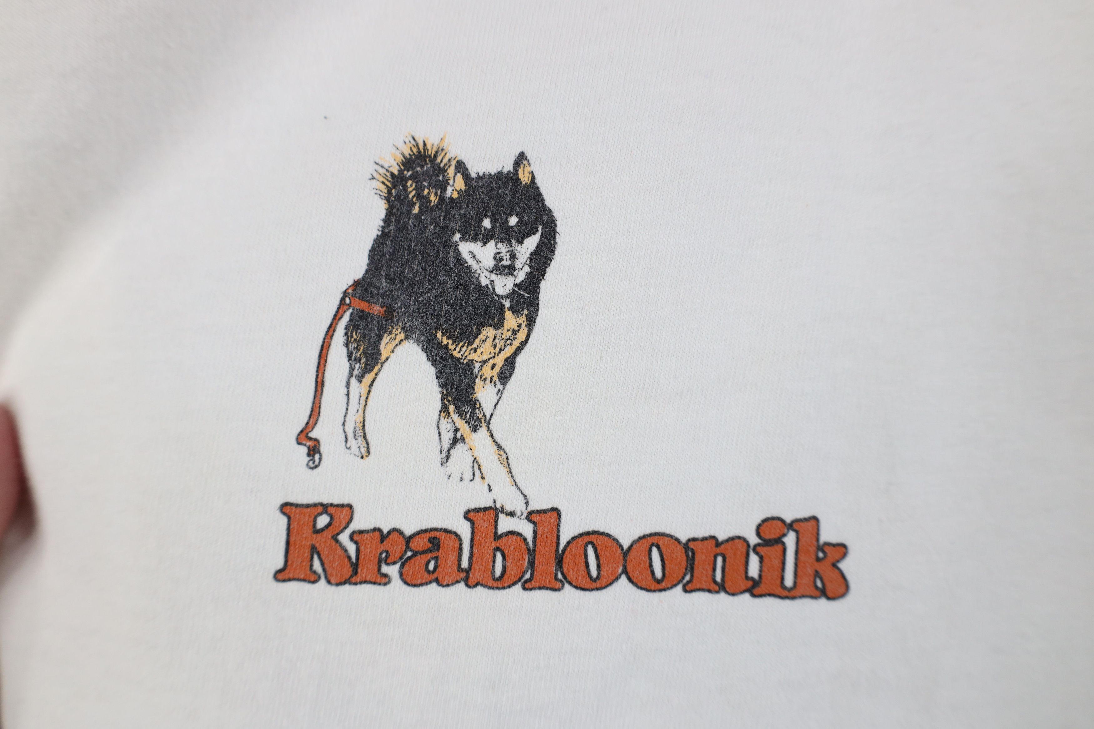 Vintage Vintage 90s Kennels Dog Sledding Race T-Shirt White USA Size US L / EU 52-54 / 3 - 4 Thumbnail
