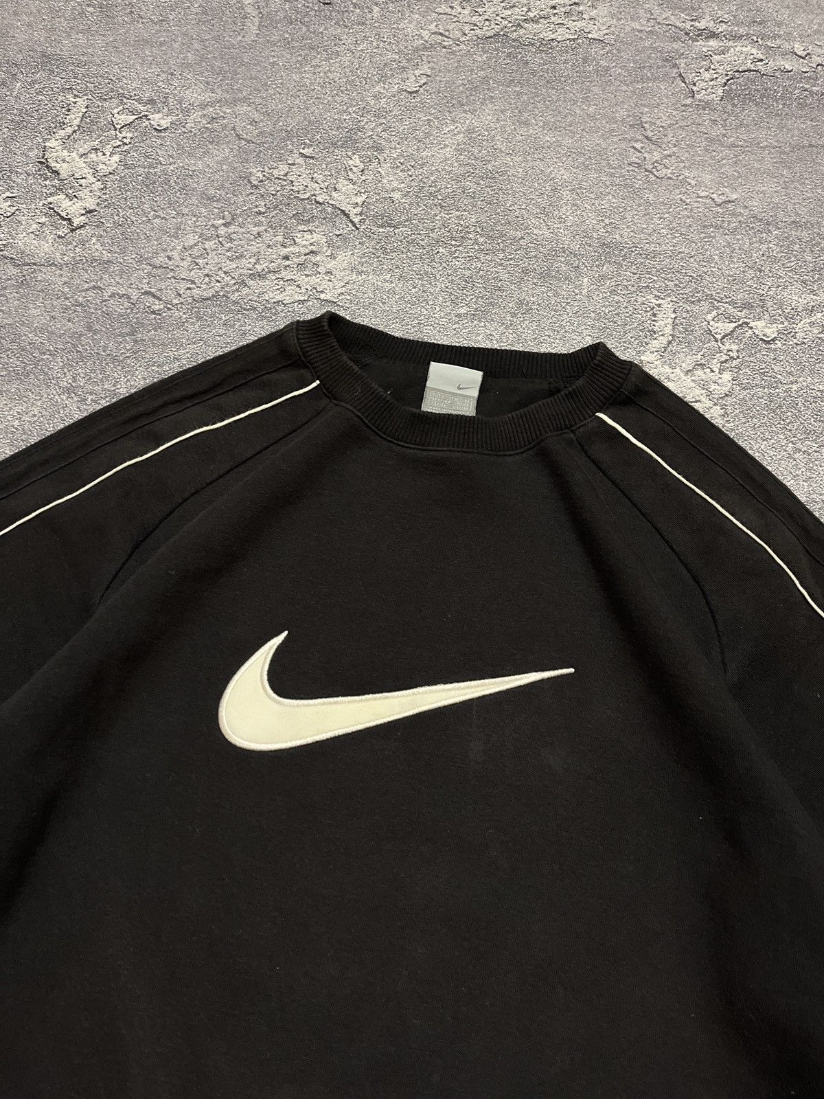 Nike × Vintage 00s Black Nike Vintage Big Logo Oversize Hoodie Y2K Size US L / EU 52-54 / 3 - 3 Thumbnail