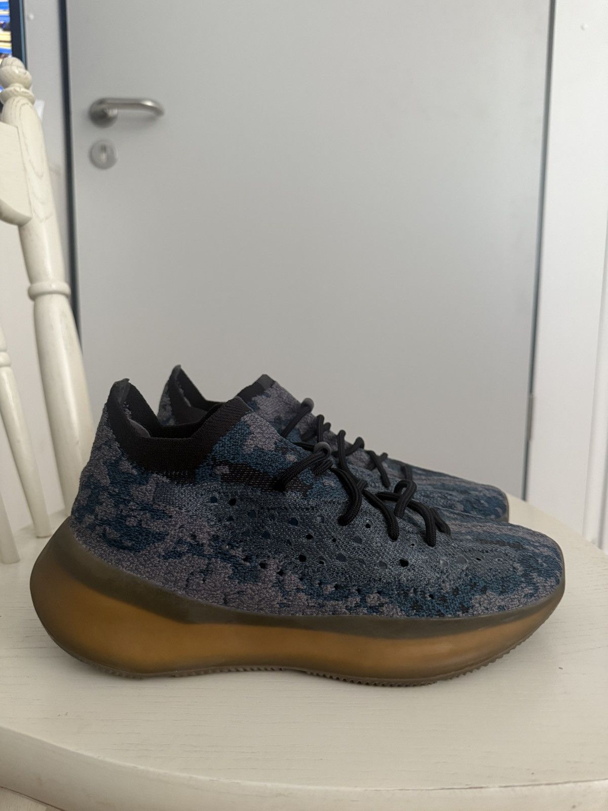 ORIGINAL ADIDAS YEEZY BOOST 380 BLUE