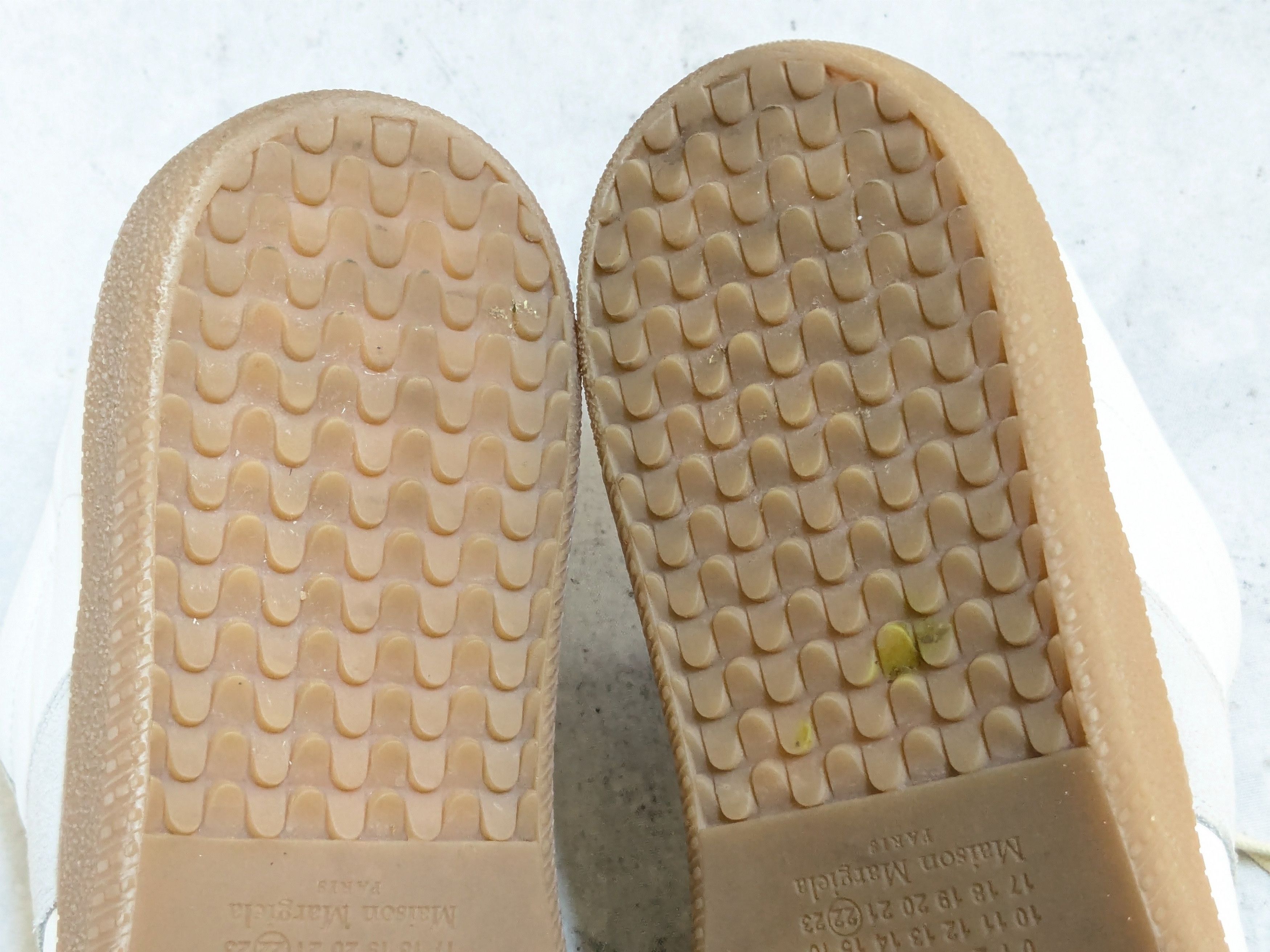Maison Margiela Maison Margiela Replica GAT 11 44 White Gray Gum Low Tops Size US 11 / EU 44 - 16 Thumbnail