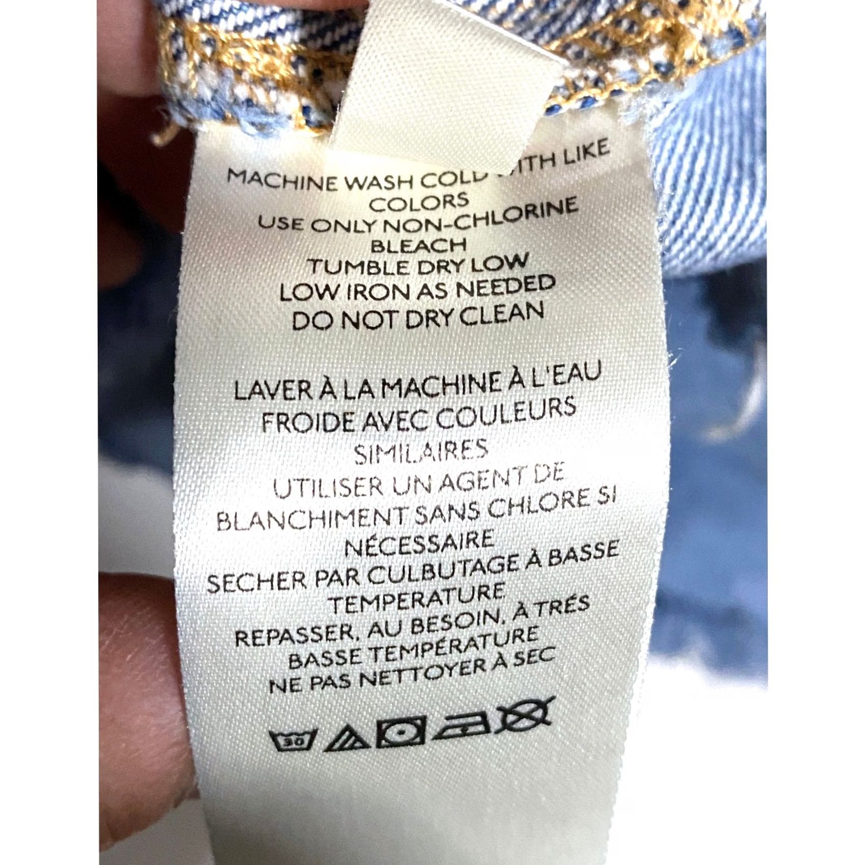 Vintage VINTAGE Free People We The Free Cosmico Flirt Denim Jean Mini Skirt 29 Pleated Raw Hem Retro Boho Womens XS-30? Size 28" / US 6 / IT 42 - 7 Thumbnail