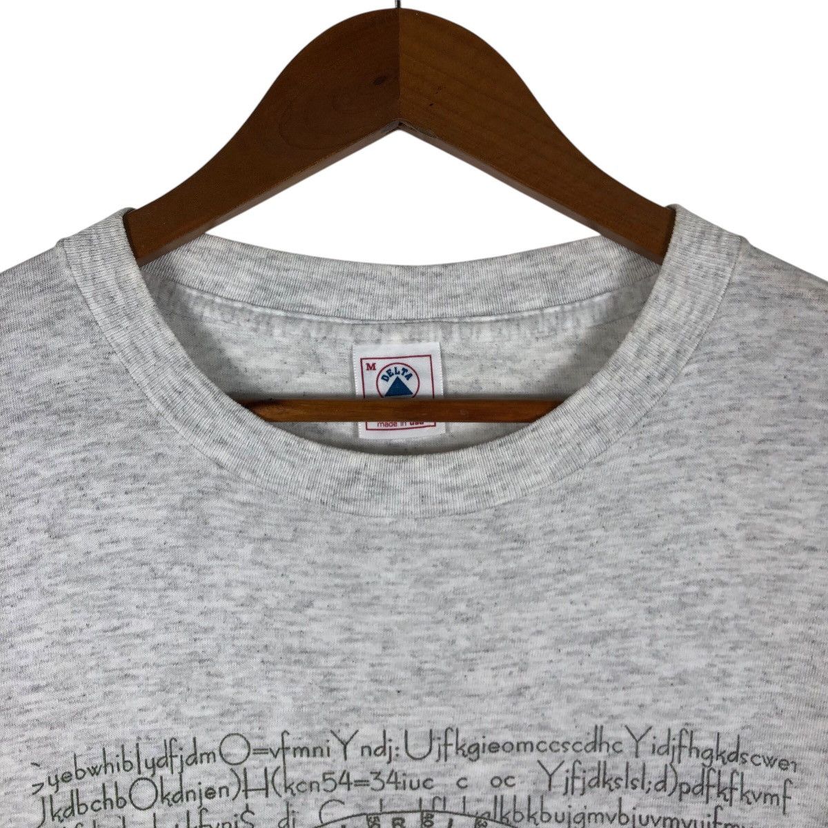 Delta GLOBUS TERRESTRES Vintage Art T-Shirt Size US M / EU 48-50 / 2 - 3 Thumbnail