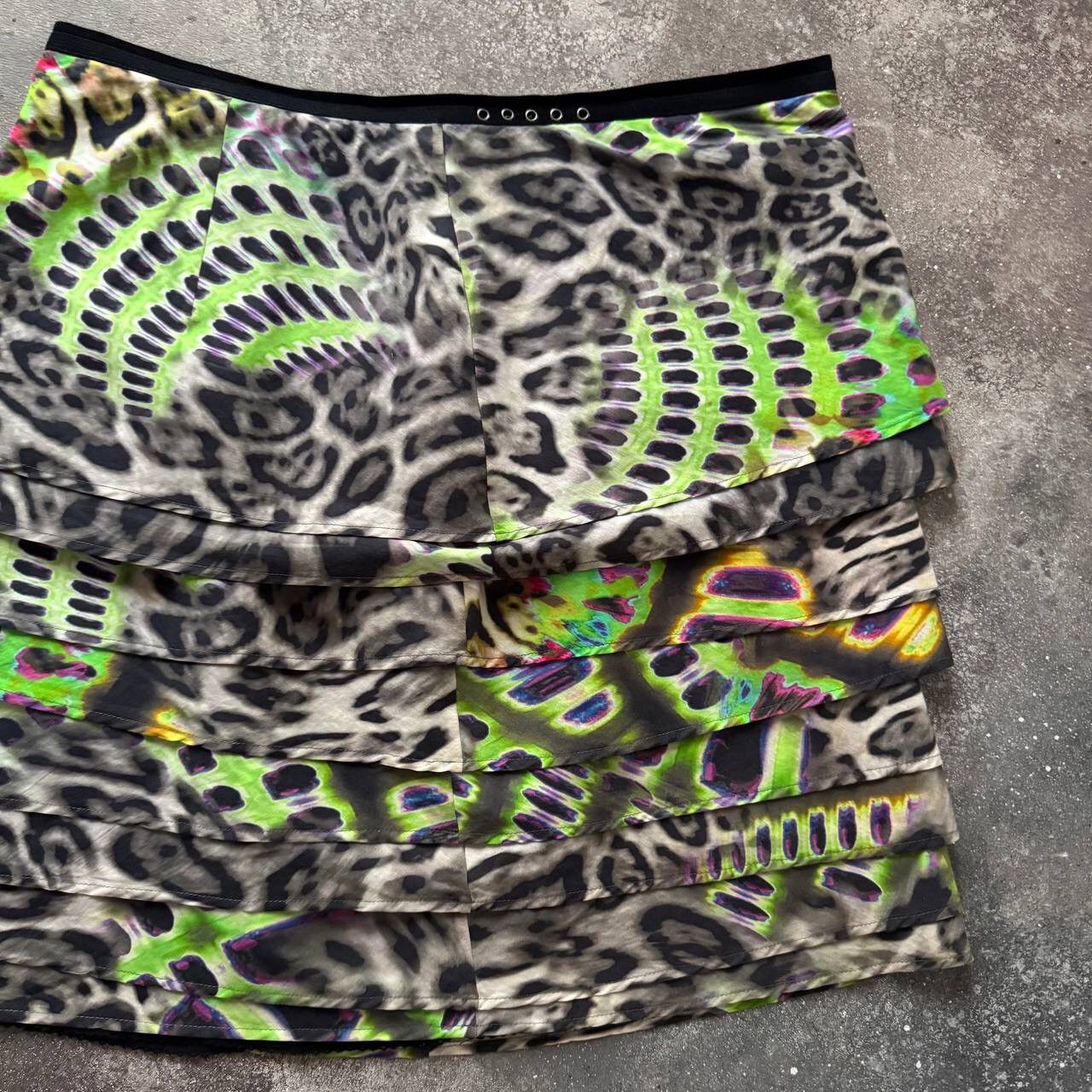Hysteric Glamour × Japanese Brand Marc Cain Leopard Printed Pleated Skirt Size 32" / US 10 / IT 46 - 5 Thumbnail