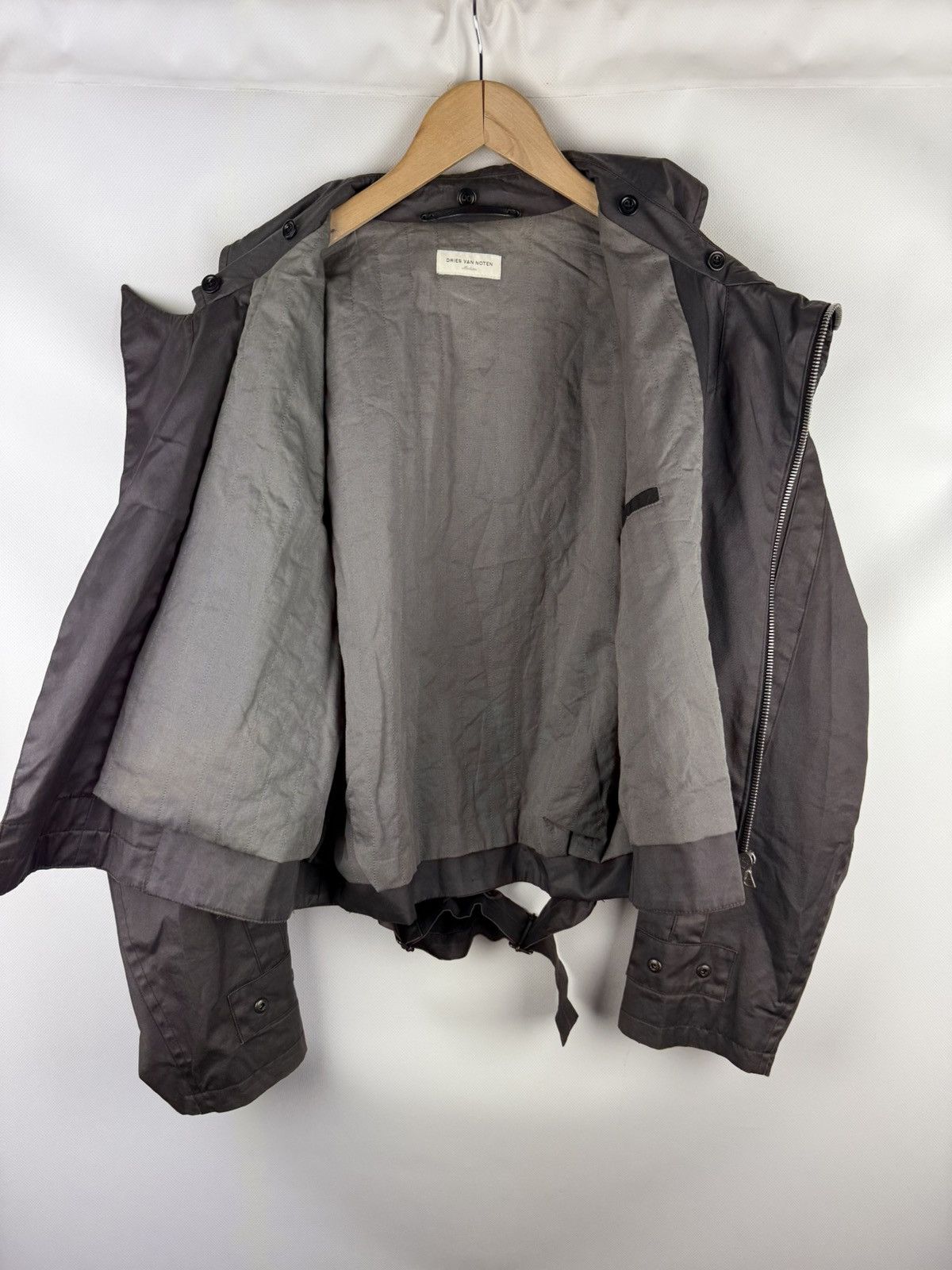 Dries Van Noten Dries Van Noten Crop Belted Assymetrical Collar Biker Jacket Size US M / EU 48-50 / 2 - 21 Thumbnail