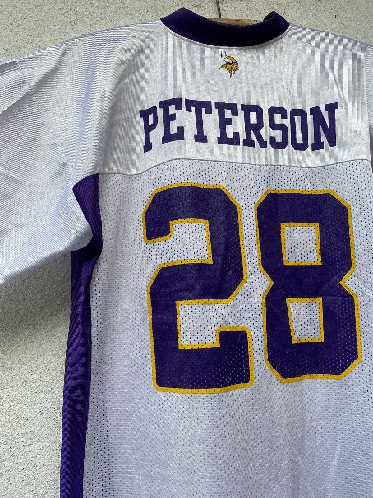 NFL × Reebok Adrian Peterson 28 Minnesota Vikings Football Jersey White Size US L / EU 52-54 / 3 - 9 Thumbnail
