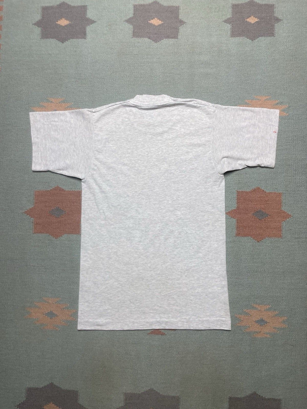 Vintage Vtg 90s tshirt Hillsdale gymnastics Michigan single stitch S Size US S / EU 44-46 / 1 - 8 Thumbnail