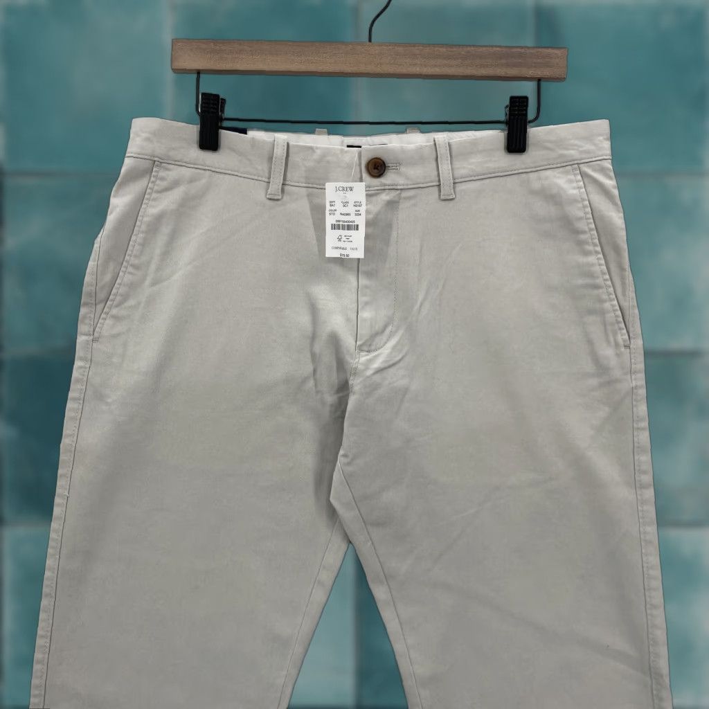 J.Crew J.Crew Chino Pants Mens 32x34 Gray Stone Flex Slim Stretch Twill Casual Preppy Tapered Pockets Zip Front Size US 32 / EU 48 - 1 Thumbnail