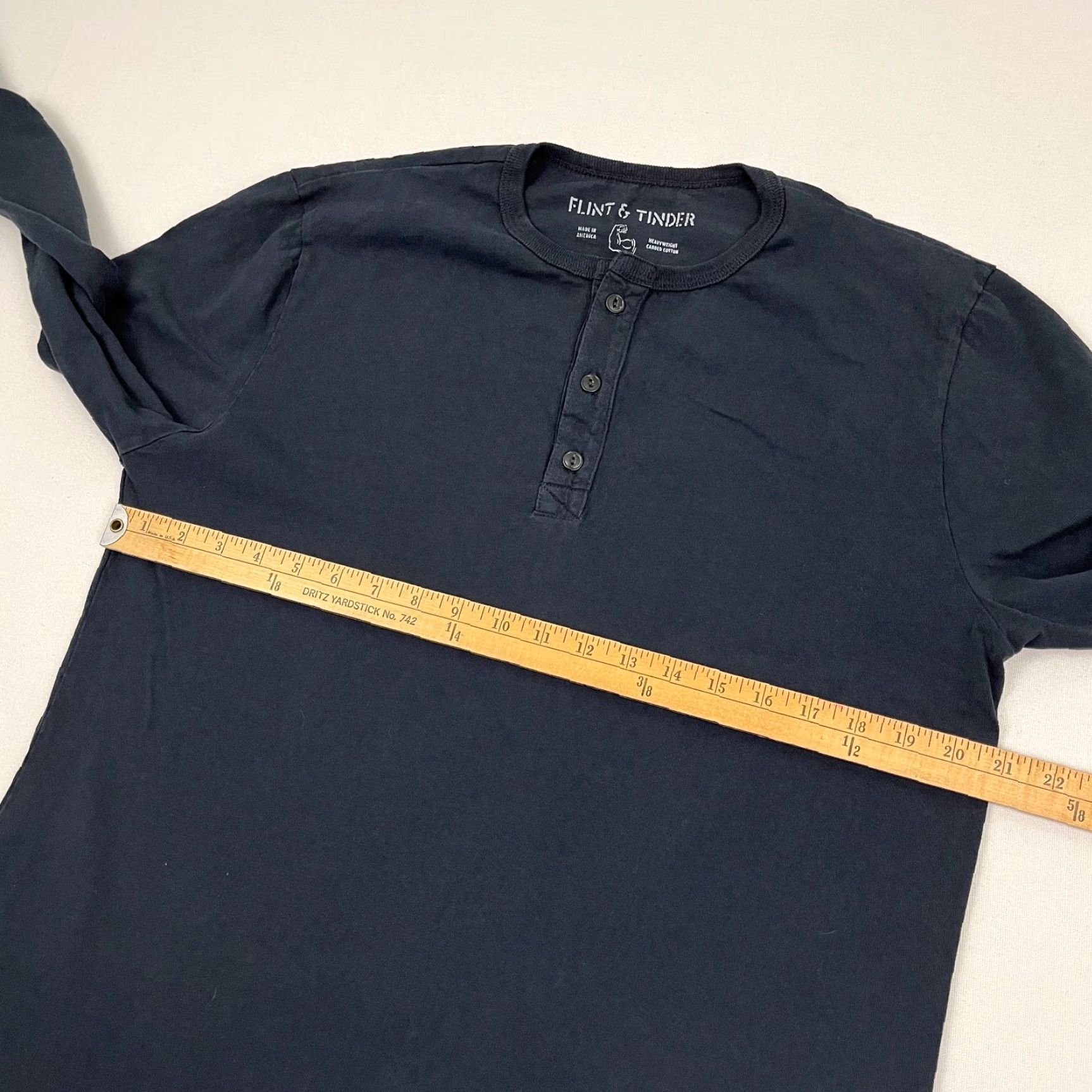 Vintage Flint & Tinder Shirt Mens XL Blue Heavyweight Carded Cotton Henley Long Sleeve Shirt Size US XL / EU 56 / 4 - 5 Thumbnail