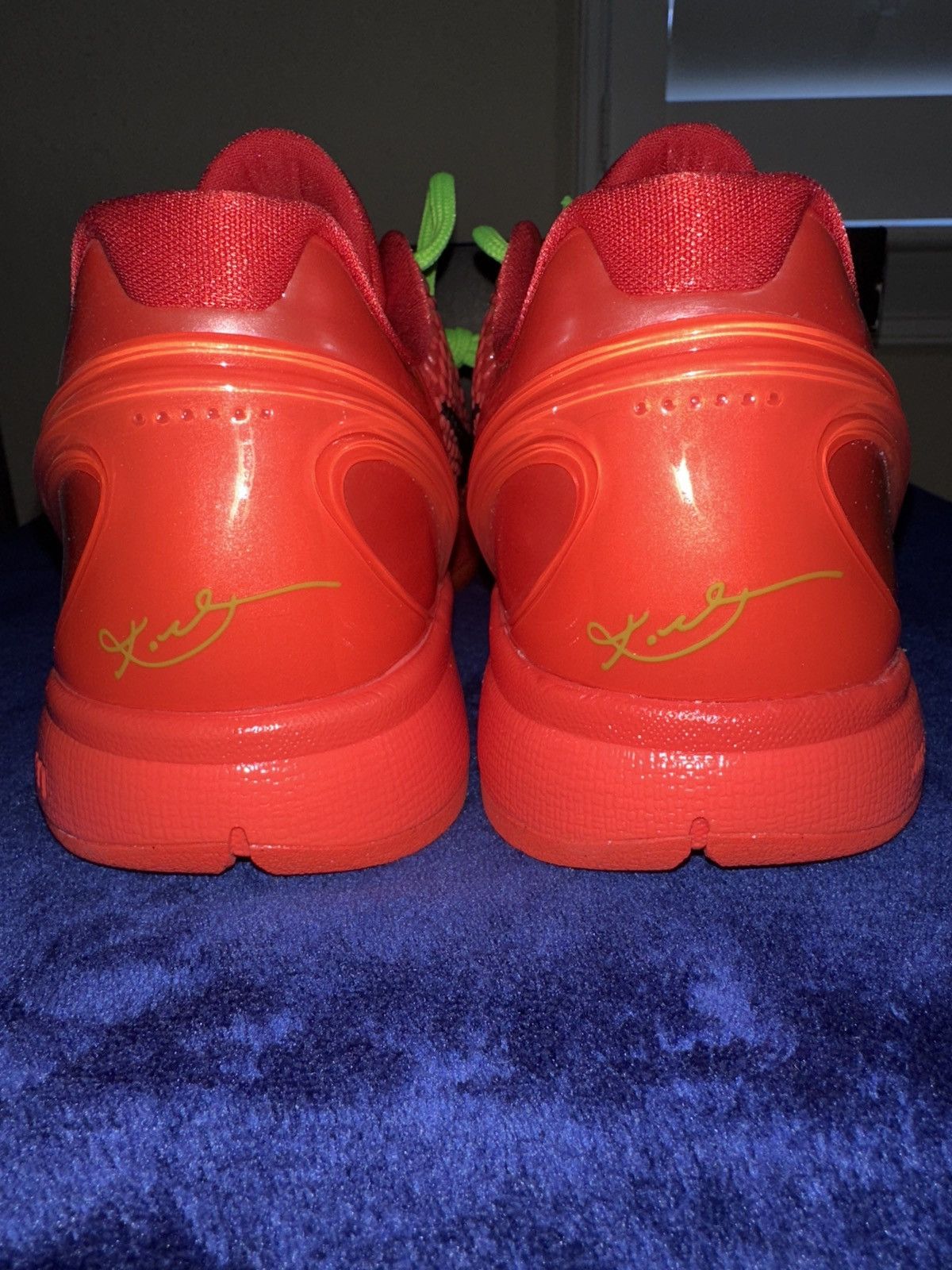 Nike Nike Kobe 6 Reverse Grinch Size US 9.5 / EU 42-43 - 2 Thumbnail