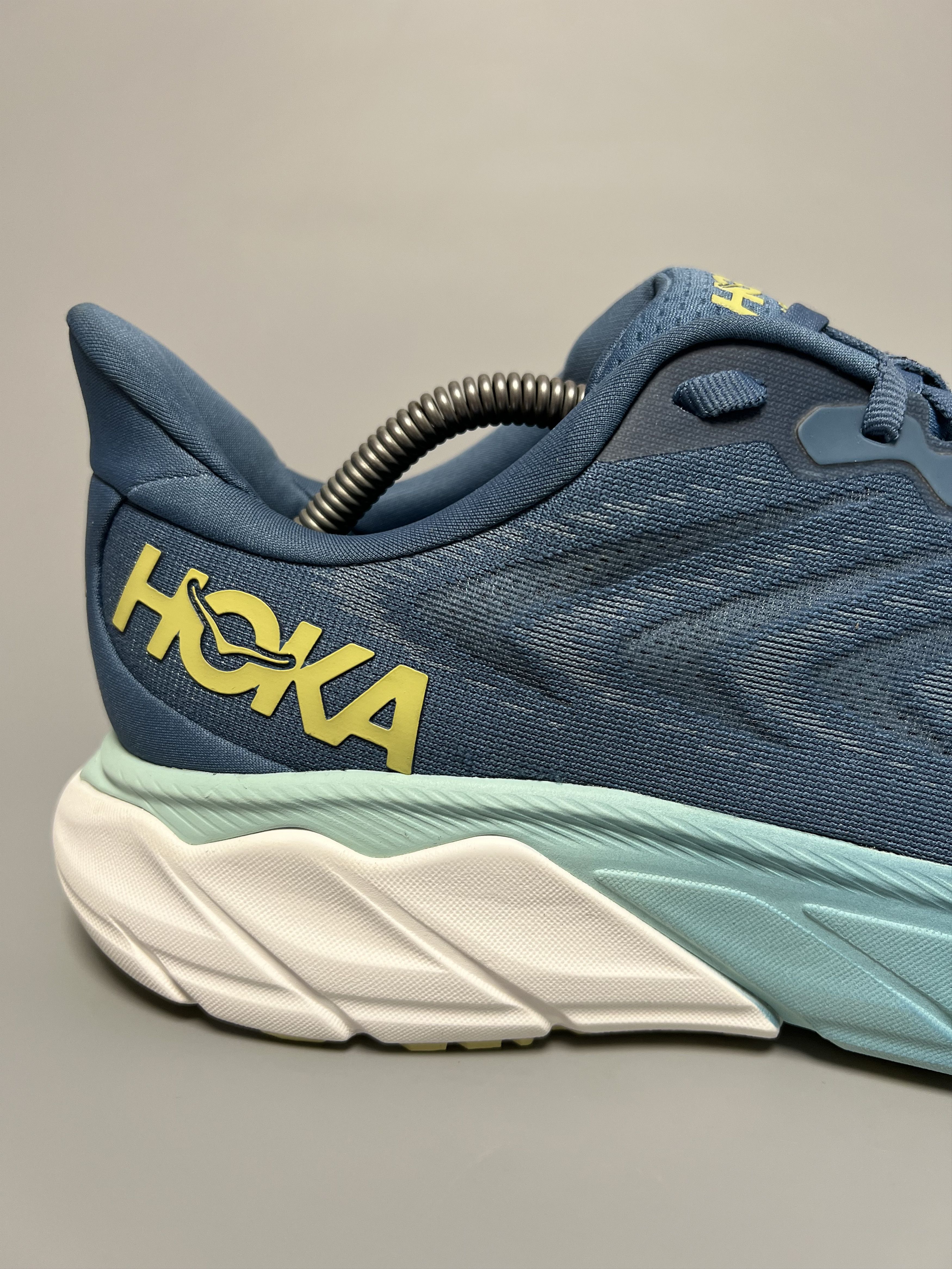 Hoka 9D Hoka One One Arahi 6 Running Shoes Walking Gym Size US 9 / EU 42 - 12 Thumbnail