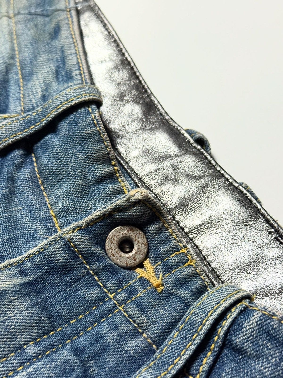 Isamu Katayama Backlash Archive! Backlash Isamu Katayama Distressed Bootcut Size US 32 / EU 48 - 6 Thumbnail