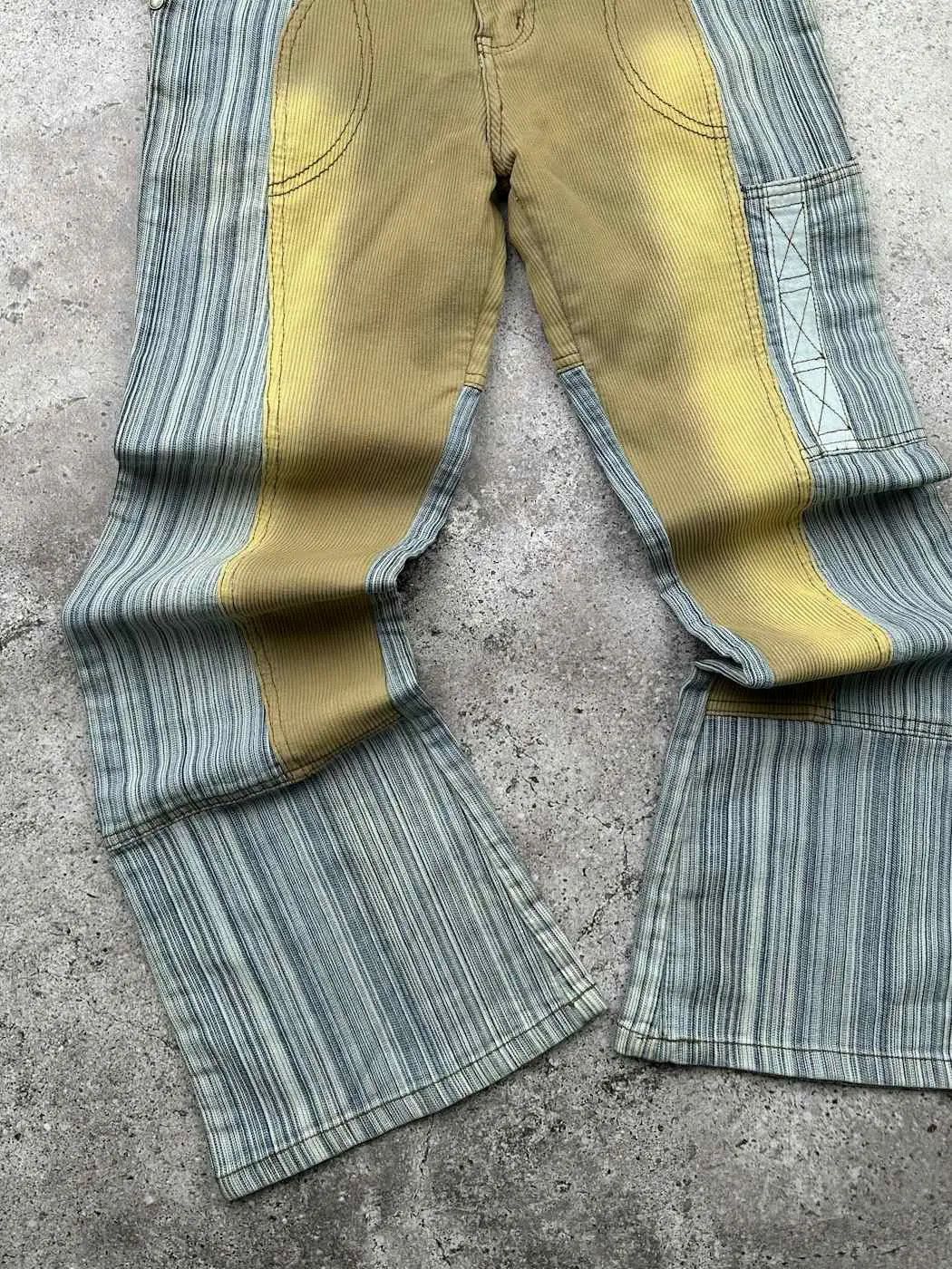 Japanese Brand Vintage Striped Faded Flare Pants C344(V533)(E8) Size 25" / US 0 / IT 36 - 3 Thumbnail