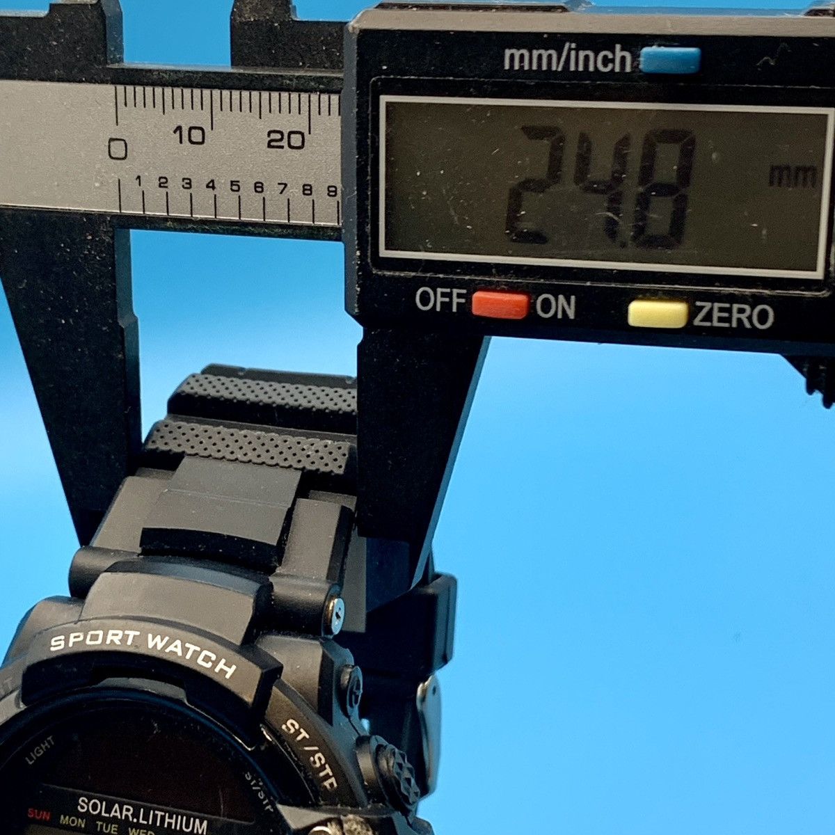 Other Men’s 82-102 Digital Wristwatch Working NOT SOLAR POWERED Size ONE SIZE - 13 Thumbnail