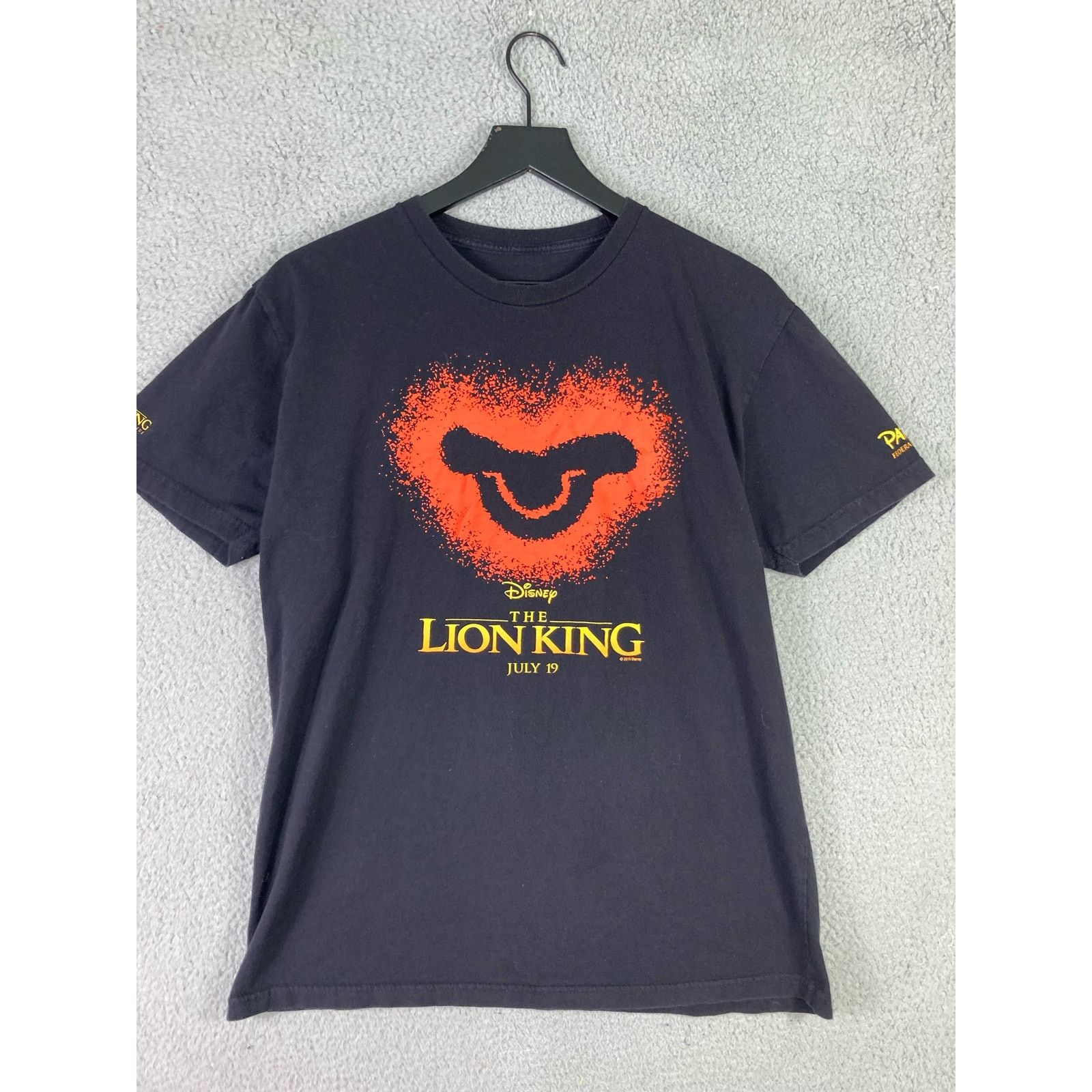 Disney Lion King 2019 Live Action T-Shirt Men's L Black Disney Size US L / EU 52-54 / 3 - 7 Thumbnail