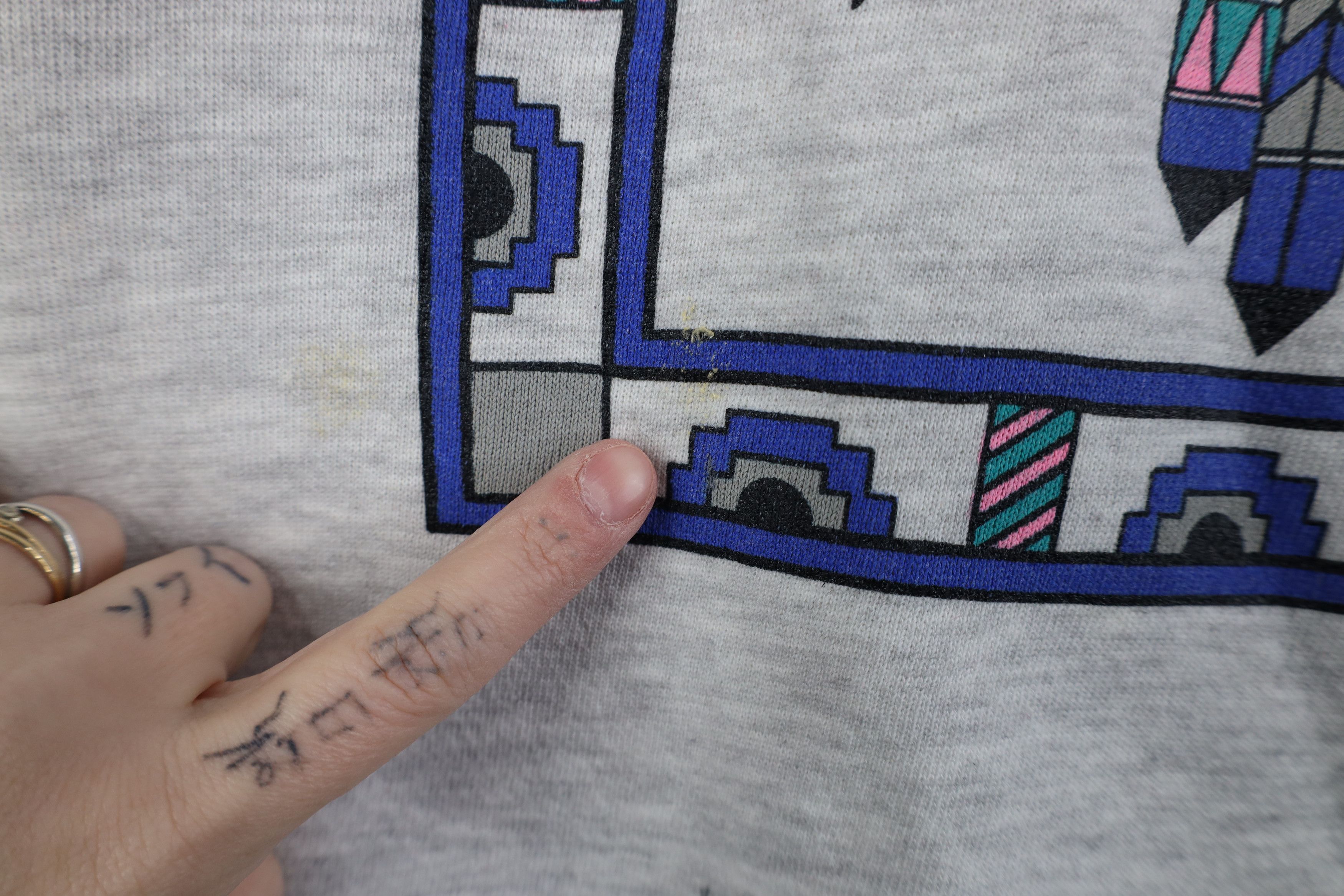 Vintage Vintage 90s Streetwear Southwestern Tribal Sweatshirt Size XXL / US 16-18 / IT 52-54 - 6 Thumbnail