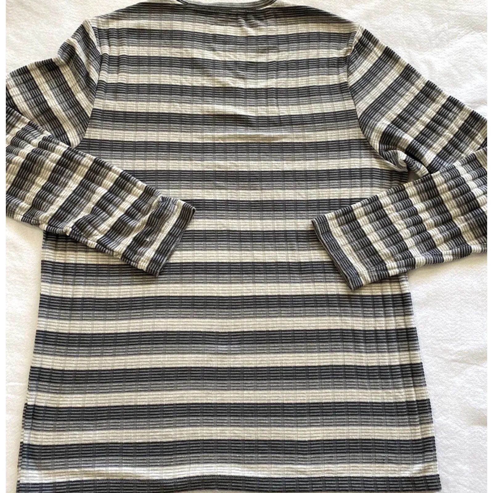 Alfani Alfani Sweater Men L Long Sleeve V-Neck Cotton Blend Lightweight Pullover Gray Stylish Casual Knit Shirt Mens Size US L / EU 52-54 / 3 - 6 Thumbnail