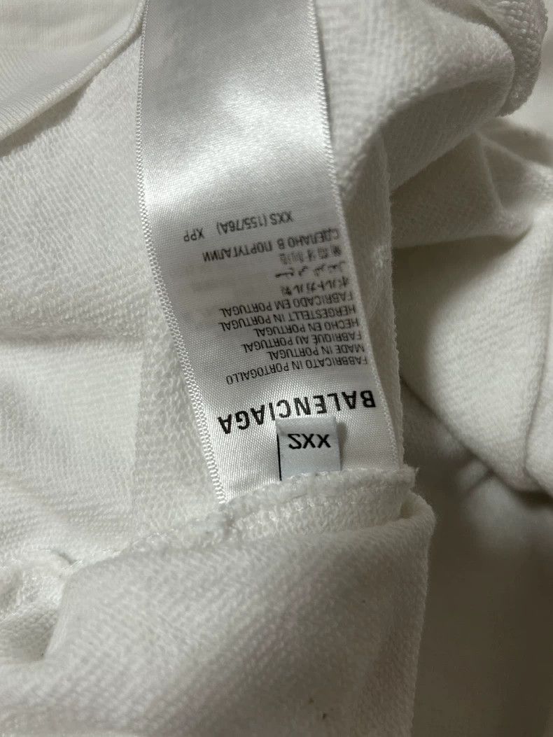 Balenciaga Balenciaga Solid color long sleeve logo printed sweater Size US XXS / EU 40 - 6 Thumbnail