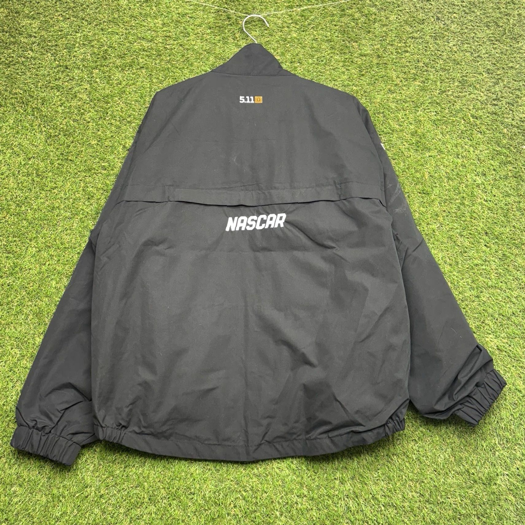 Vintage 5.11 TACTICAL Jacket Large Windbreaker Long Sleeve Workwear NWT Black Mens Size US L / EU 52-54 / 3 - 2 Thumbnail