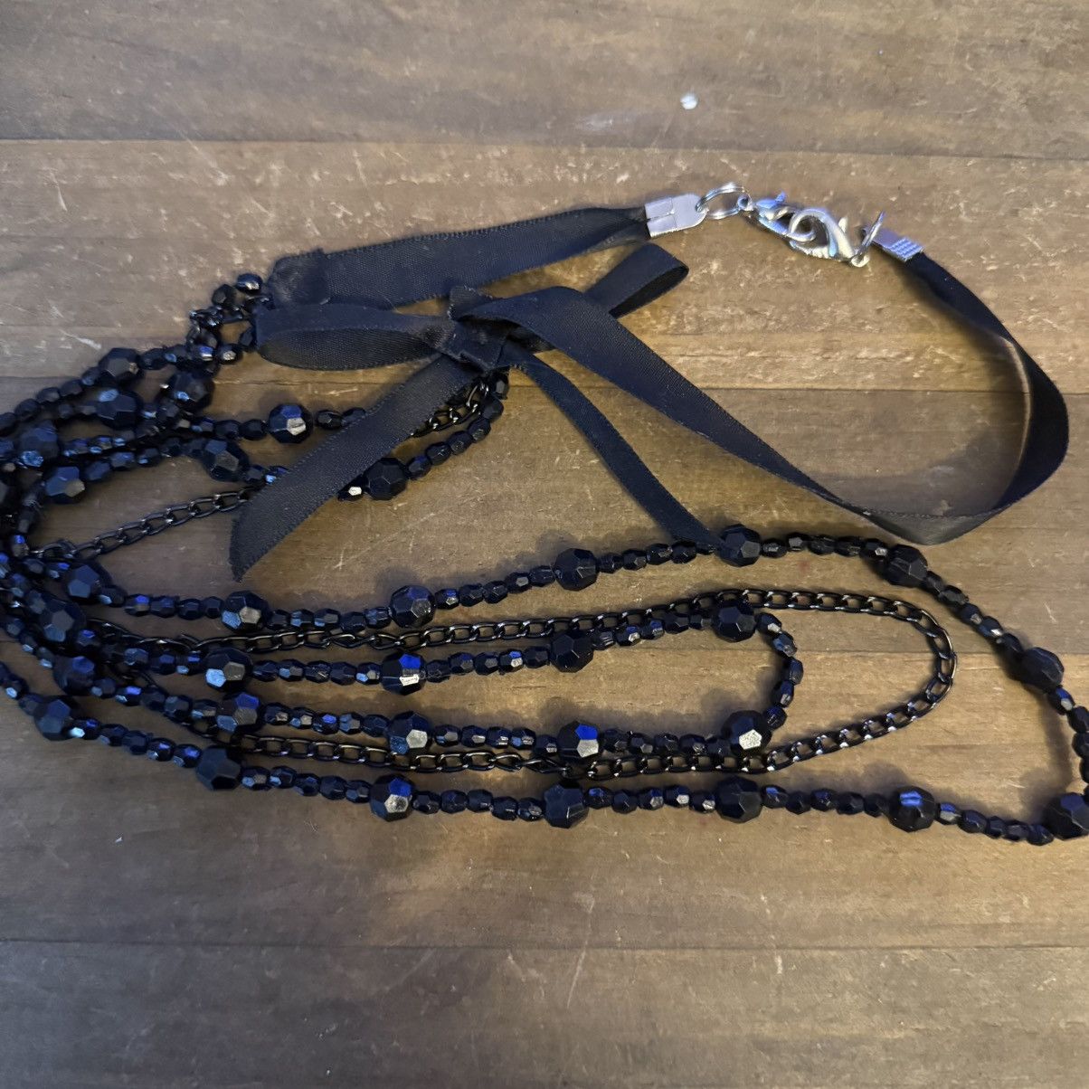 Other Triple strand layered black beaded bow necklace Size ONE SIZE - 2 Thumbnail