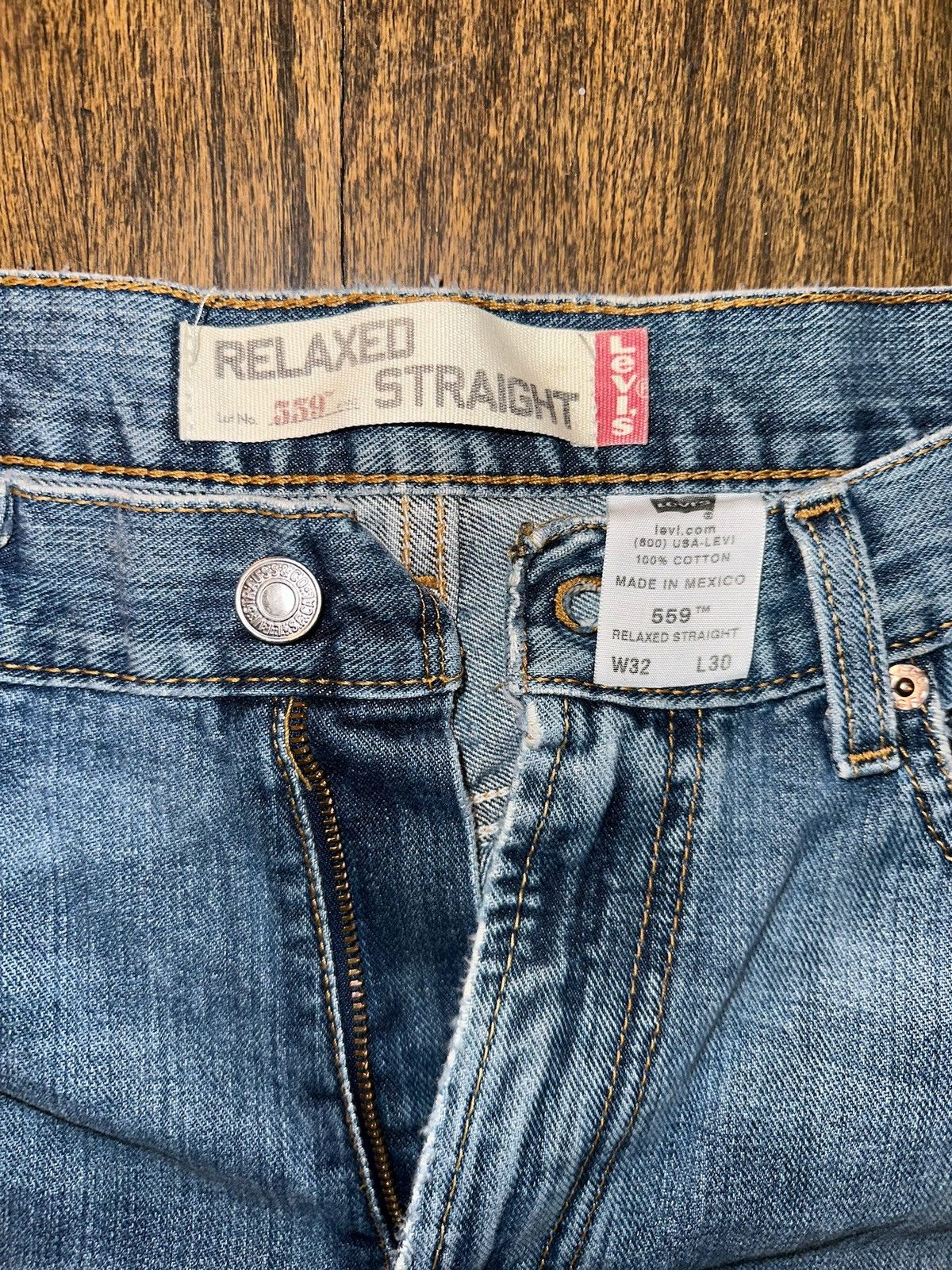 Levi's × Vintage Levi’s Relaxed Straight 32x30 Jeans Size US 32 / EU 48 - 2 Thumbnail