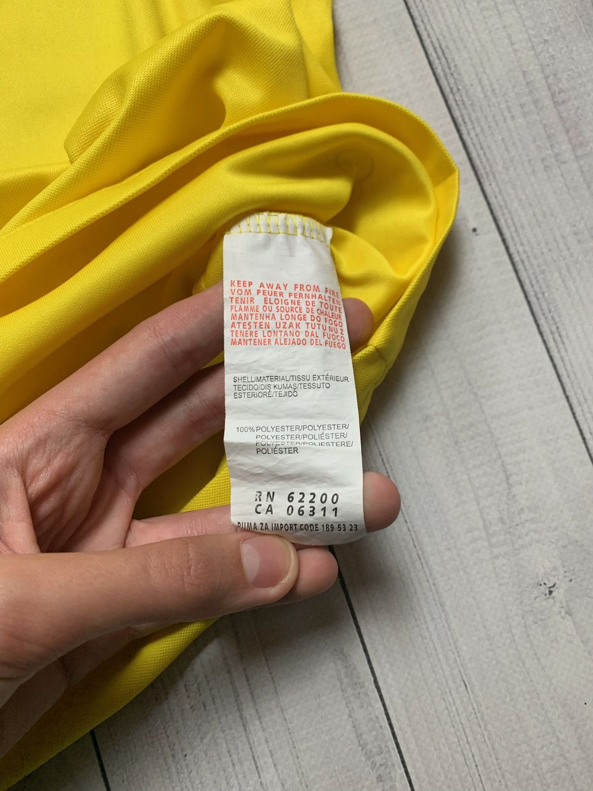 Puma × Vintage Vintage yellow Borussia Dortmund soccer jersey 15 Hummels M Size US M / EU 48-50 / 2 - 6 Thumbnail
