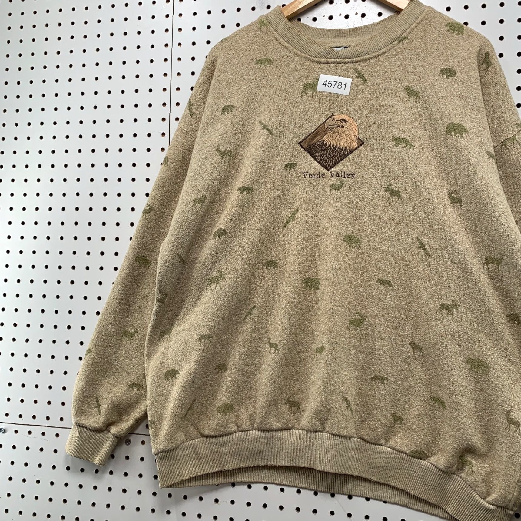 Vintage VINTAGE Art Unlimited Sweatshirt Mens 2XL Beige Verde Valley Eagle Nature USA Shirt Mens 2XL Beige Nature USA Vintage Art Unlimited Sweatshirt Size US XXL / EU 58 / 5 - 3 Thumbnail