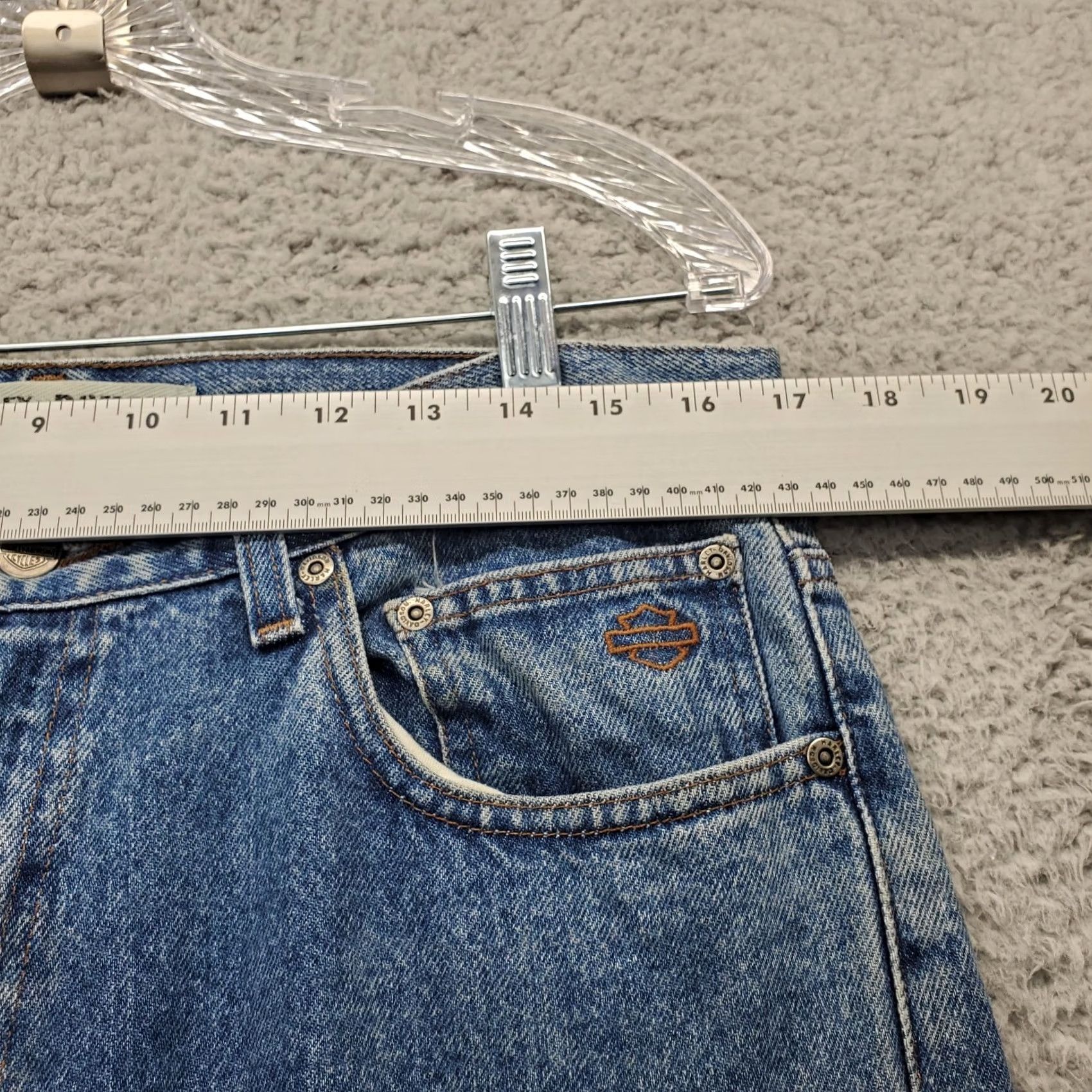 Harley Davidson Harley-Davidson Jeans Mens 33/30 Blue Denim Medium Wash High Rise Straight Denim Jeans Mens Size 33 Blue USA 5-Pocket Regular Fit Shirt Size US 33 - 6 Thumbnail