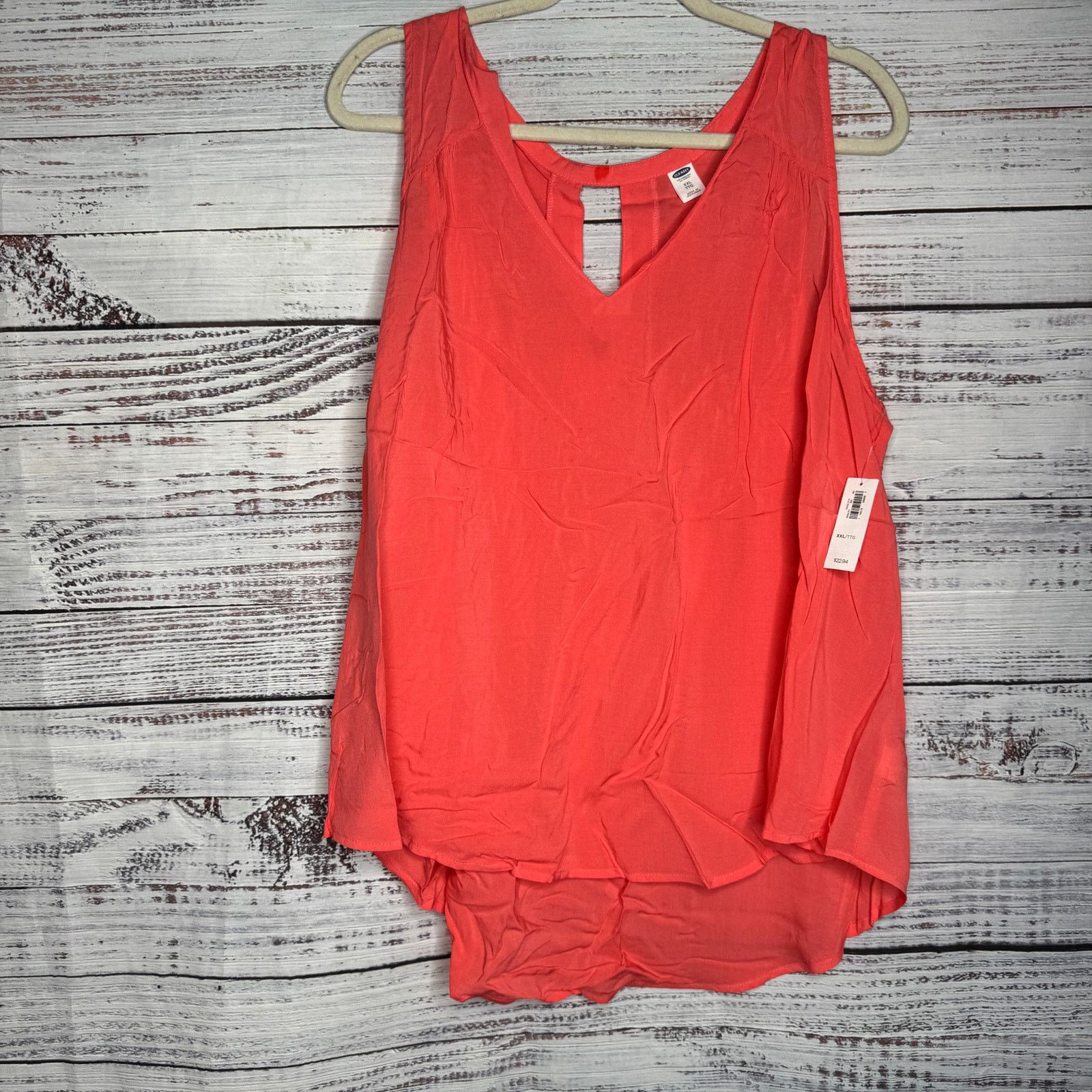 Old Navy Old Navy Bright Coral Tank Top NWT XXL Size XXL / US 16-18 / IT 52-54 - 1 Thumbnail